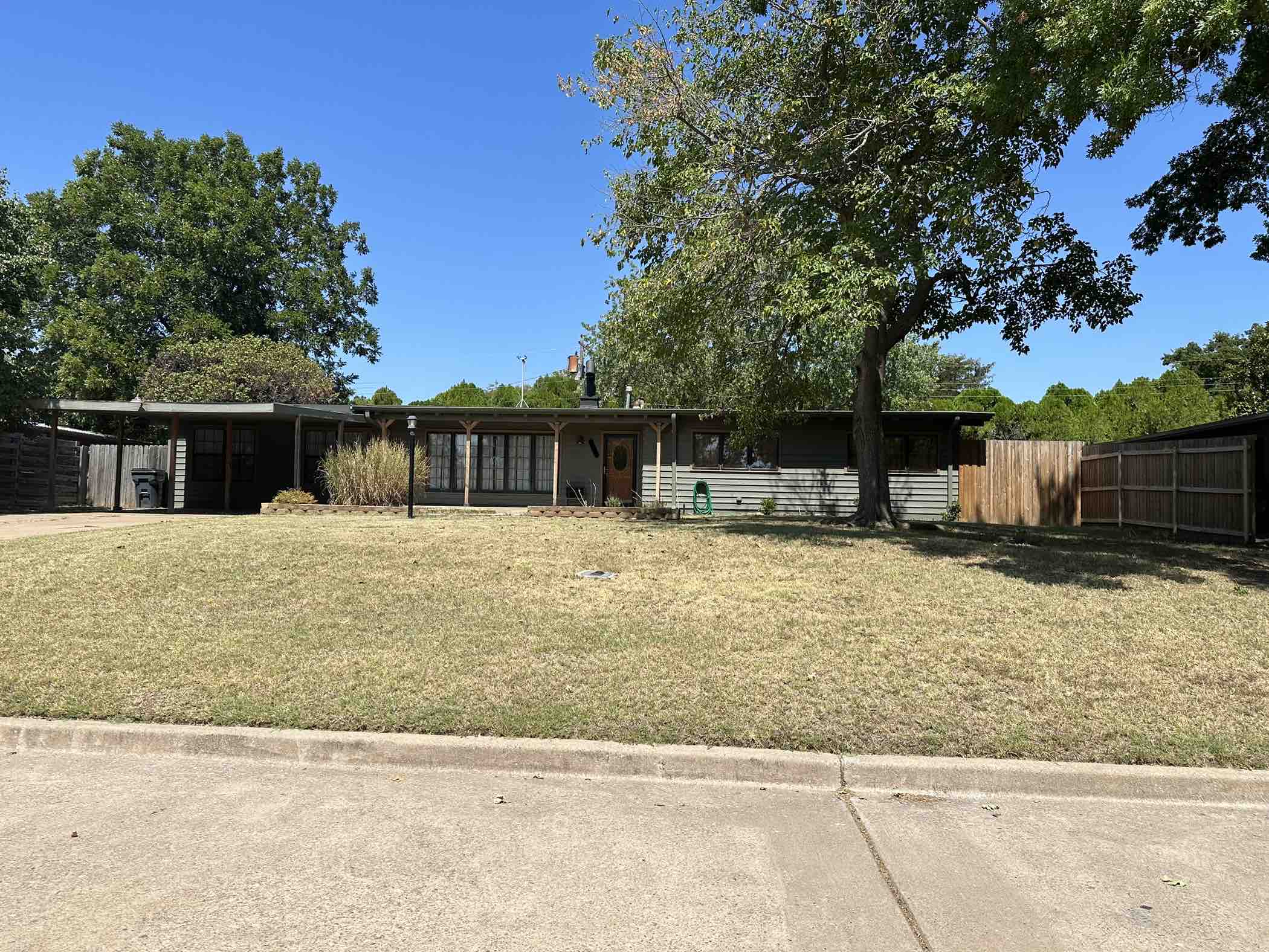 Midcentury Farmhouse