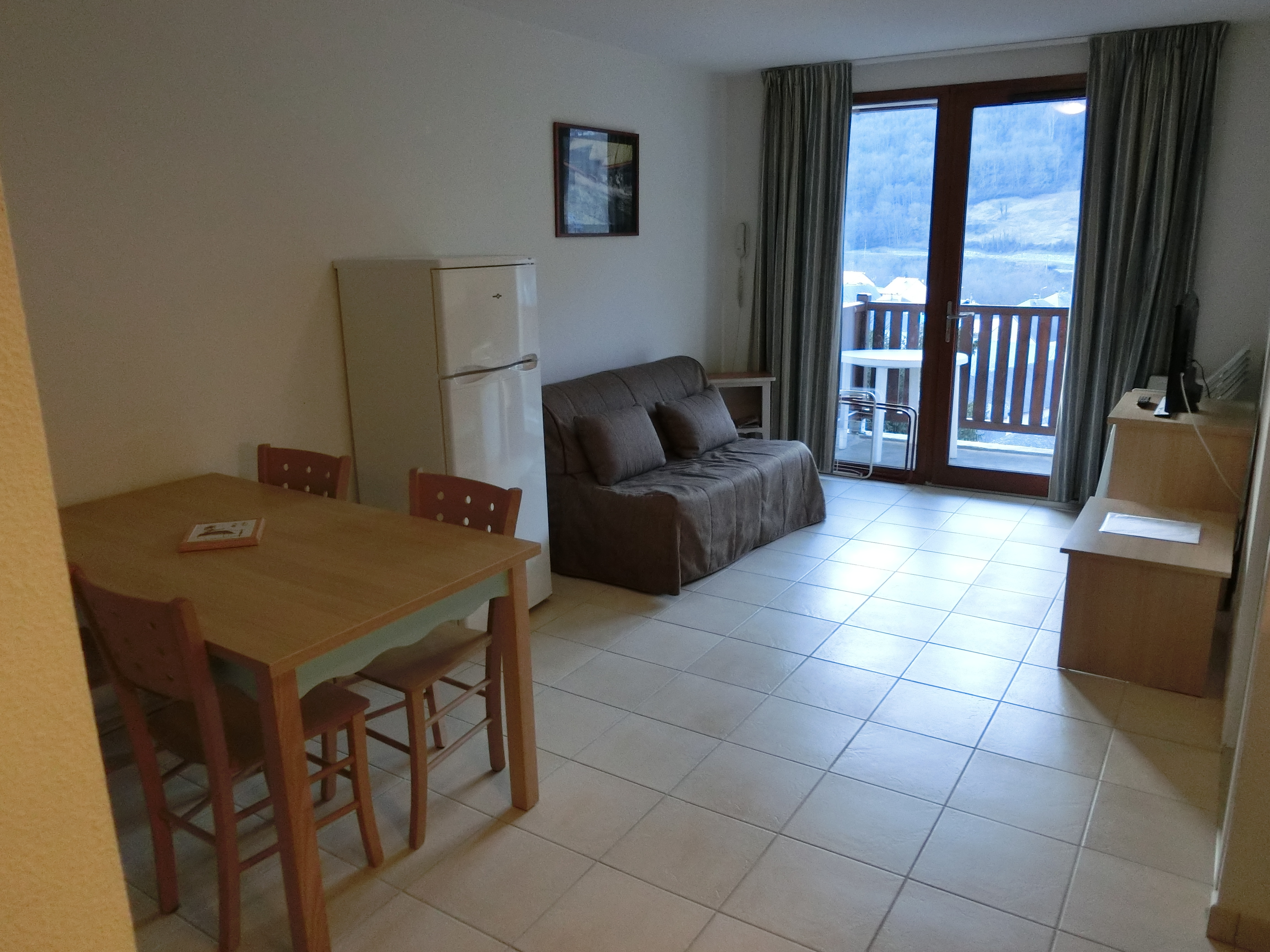 Pyrenees ARREAU  St Lary  Val Louron T3 pool