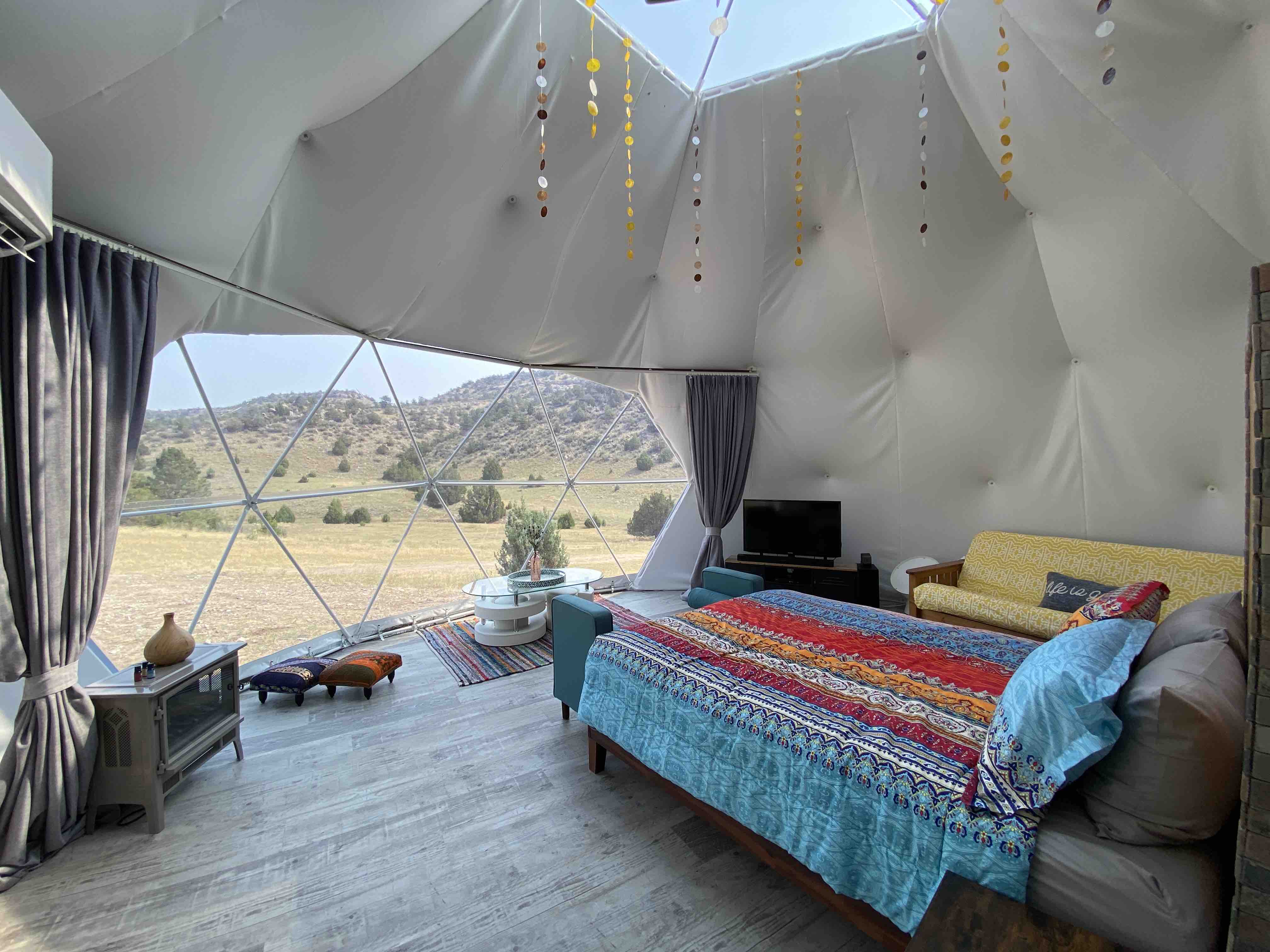 Private Dome Under the Stars, Guernsey State Park! Dome houses for