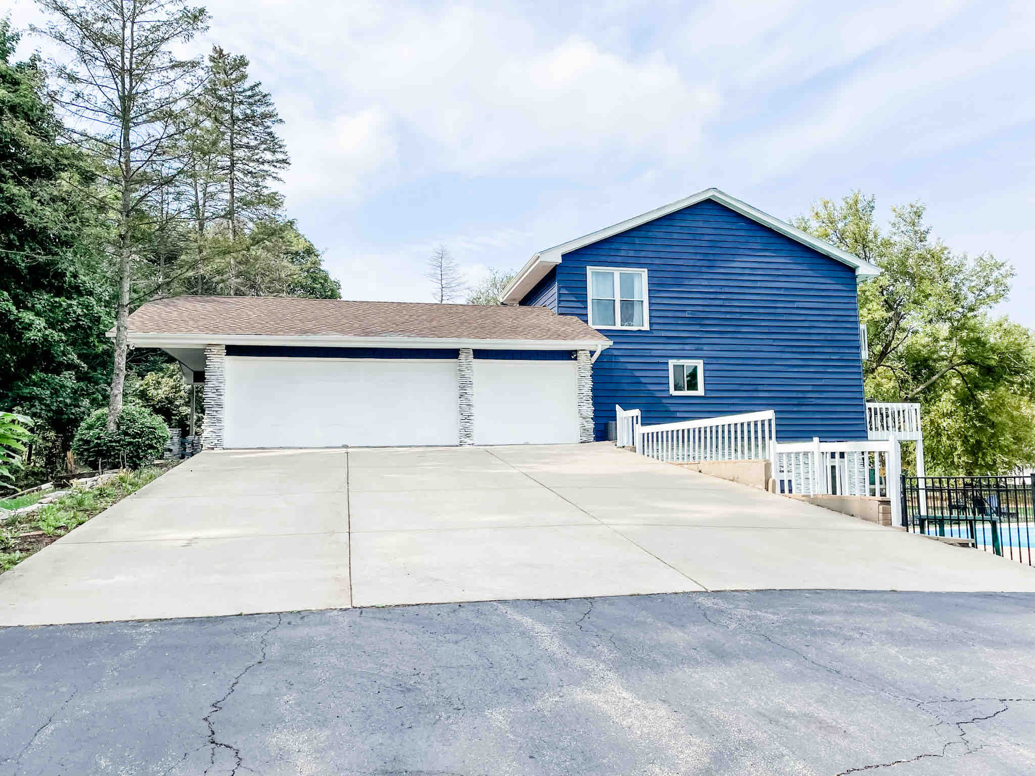 Newly remodeled in Pistakee Bay on Chain O’ Lakes Houses for Rent in