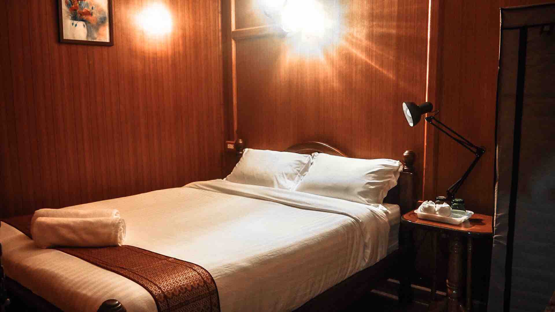 Vintage hostel close to the walking street #5