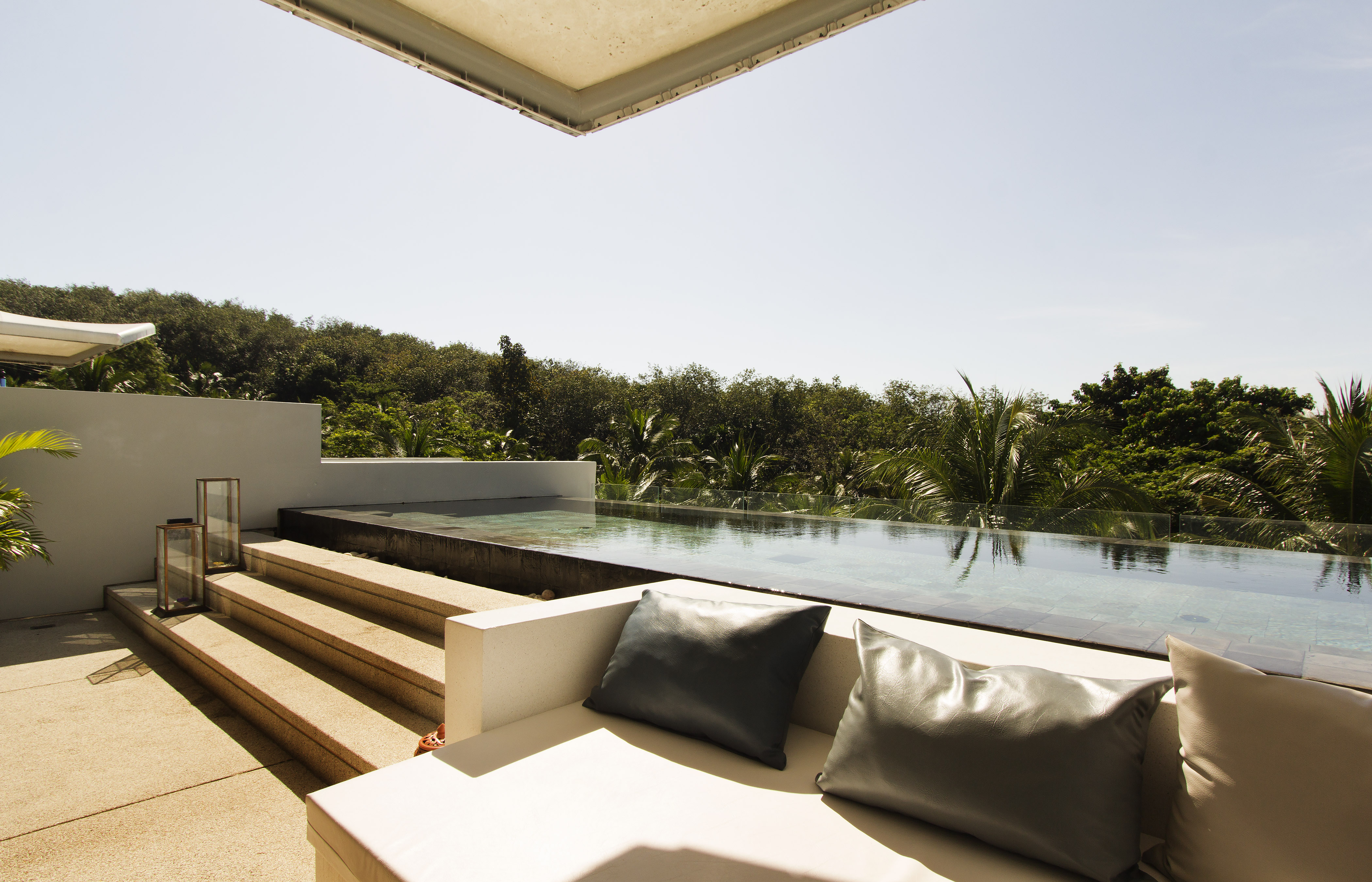 Alanna Yamu Pentouse Duplex with Private Pool