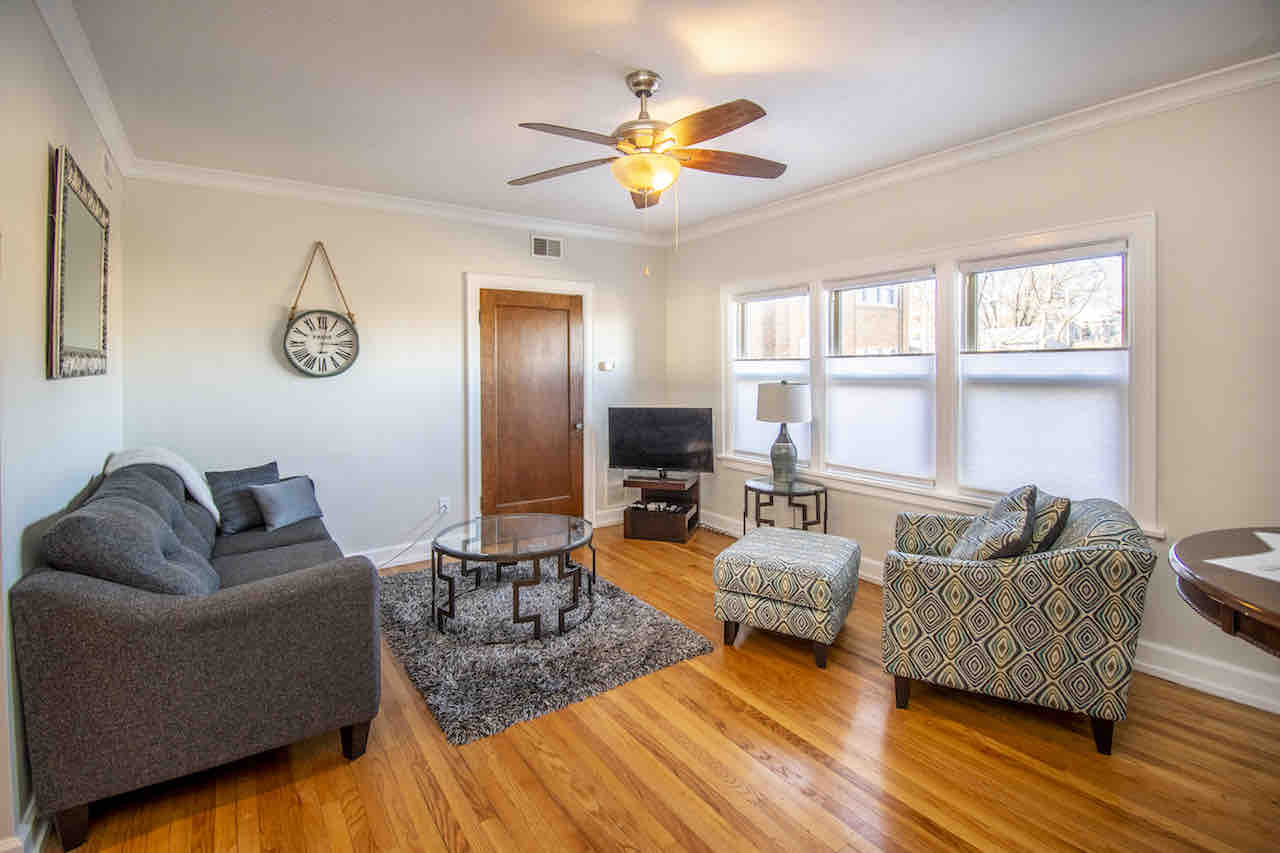 1 Bedroom Modern Midtown Condo