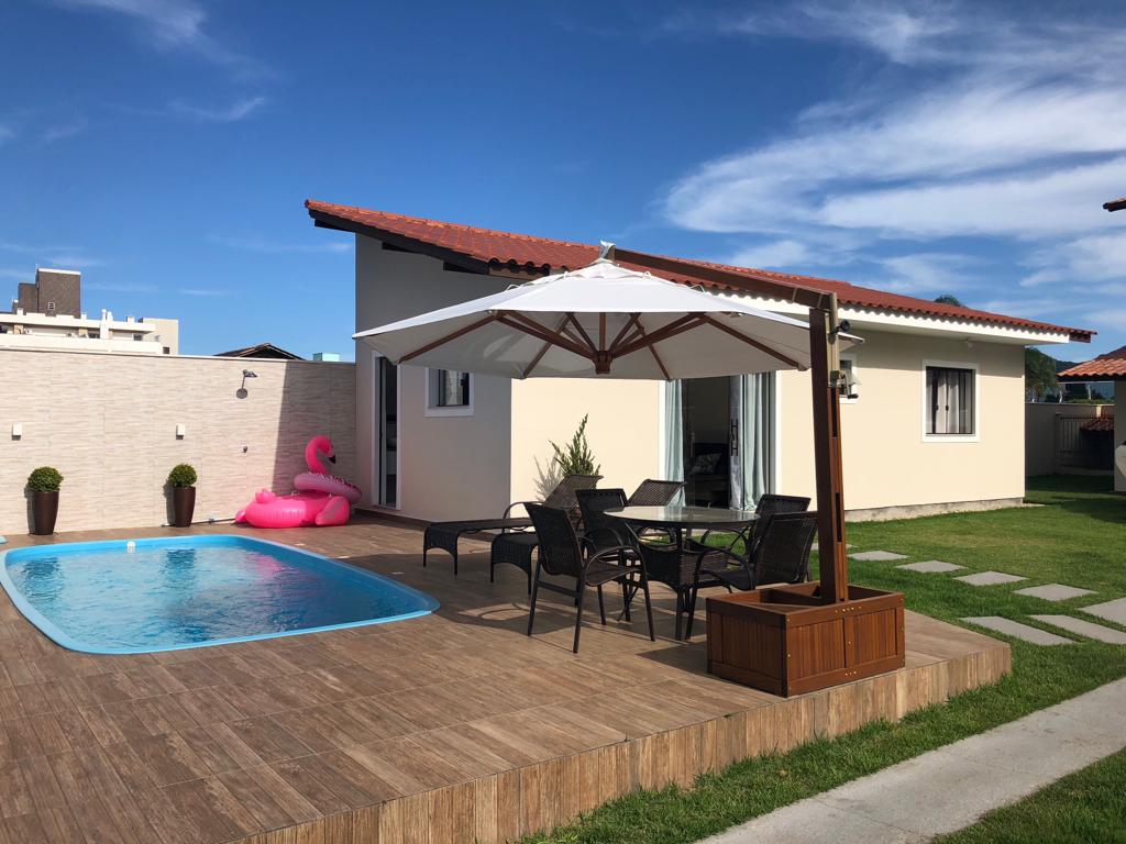 Great house with pool on Canasvieiras beach