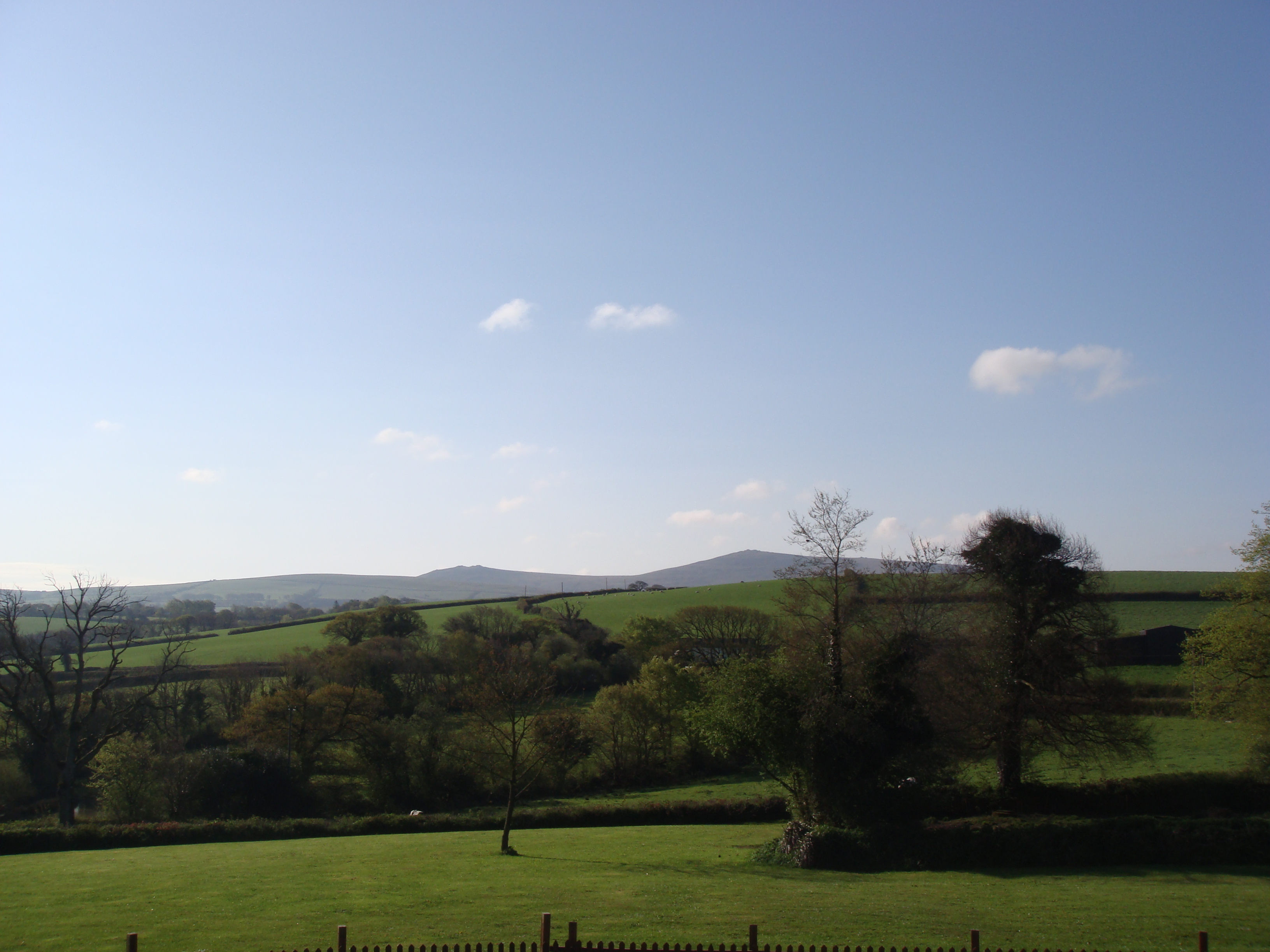 Converted Barn with panoramic views of Dartmoor Houses for Rent in