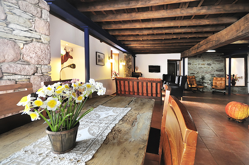 Country House "Can Soler Casa Pairal de Rocabruna" in Camprodon, Girona