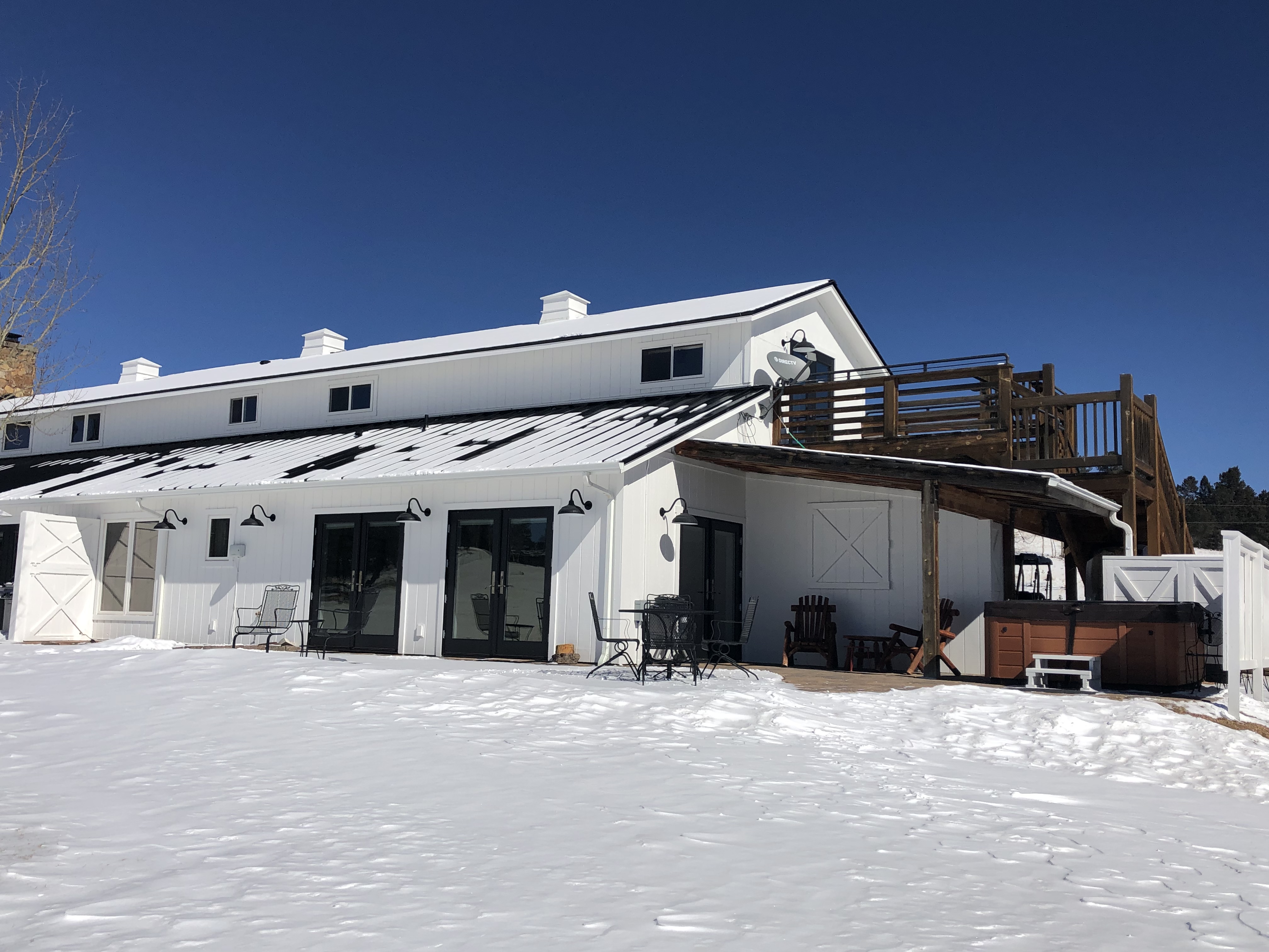 The Apartment -Beautifully Appointed  -on 35 acres