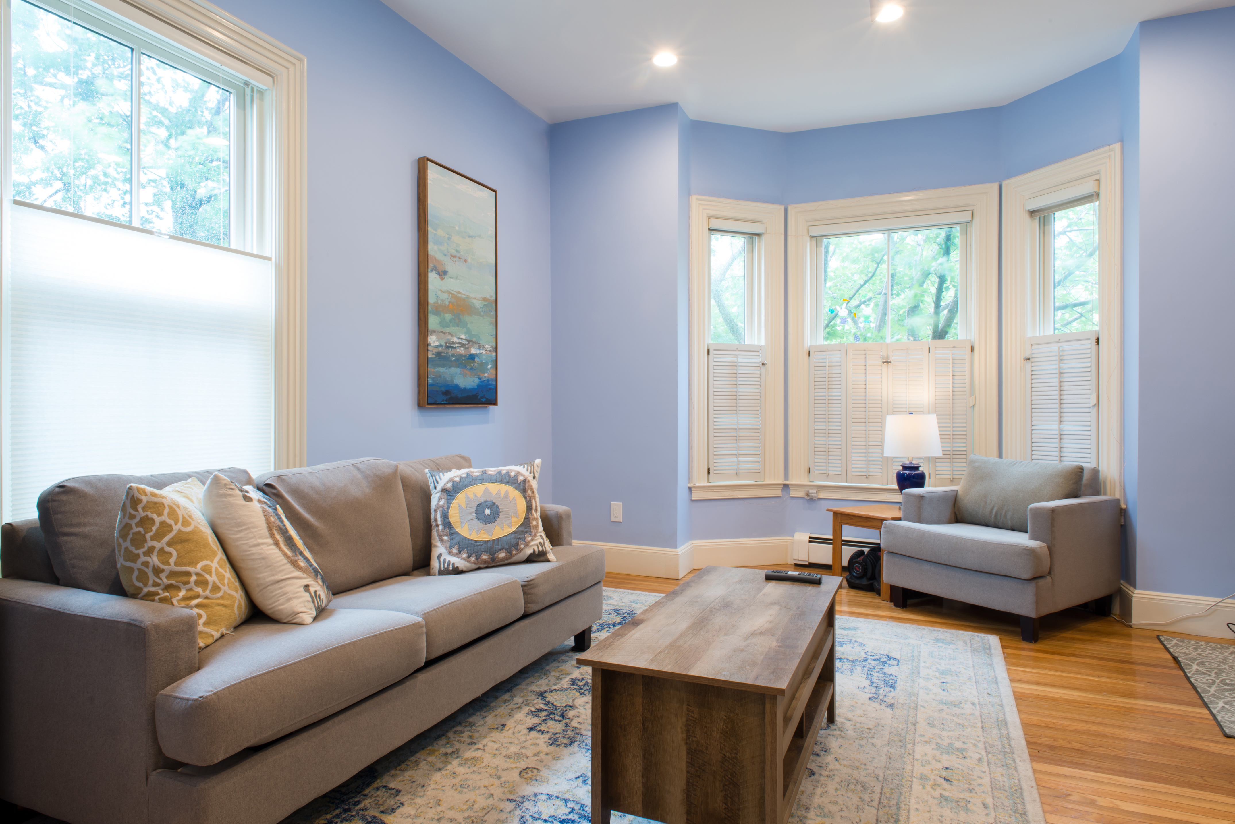 Sunny 1 bedroom condo close to Harvard/MIT in Mid-Cambridge, Cambridge