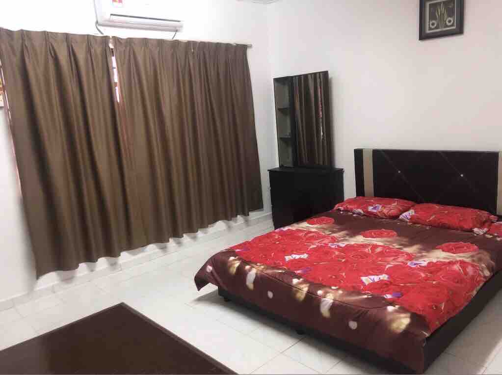 Shah homestay klia/klia2