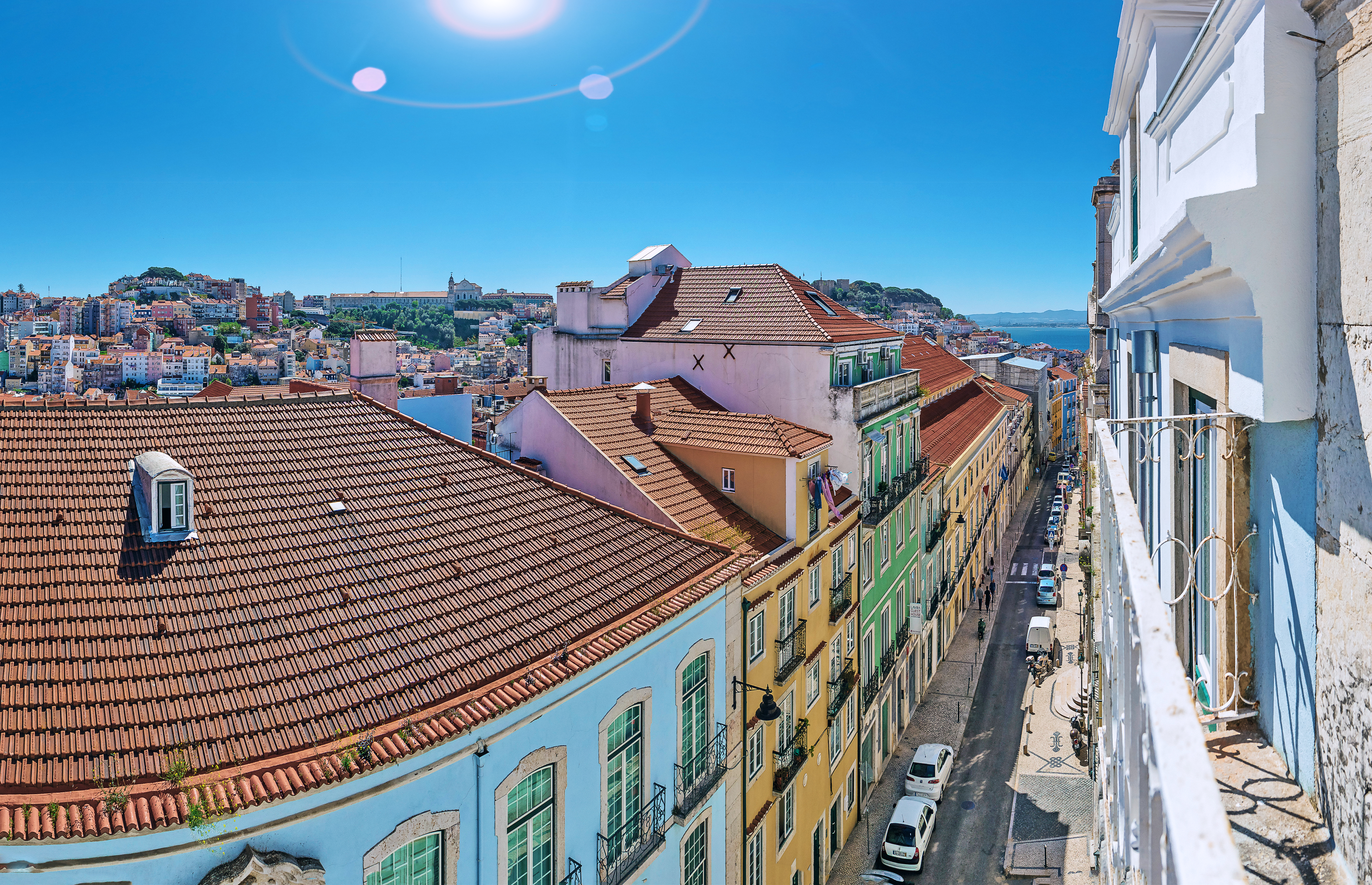 • Your Lisbon Hub with Stunning View over Rooftops