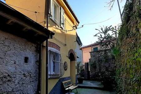 Romantic little Pirate's House, strong WiFii