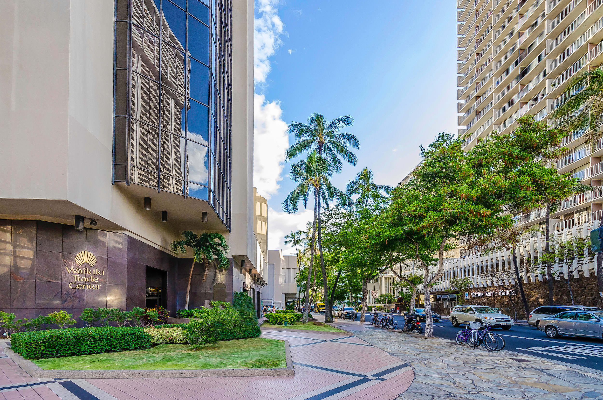 Marine Surf Waikiki studio with views and parking Condominiums for