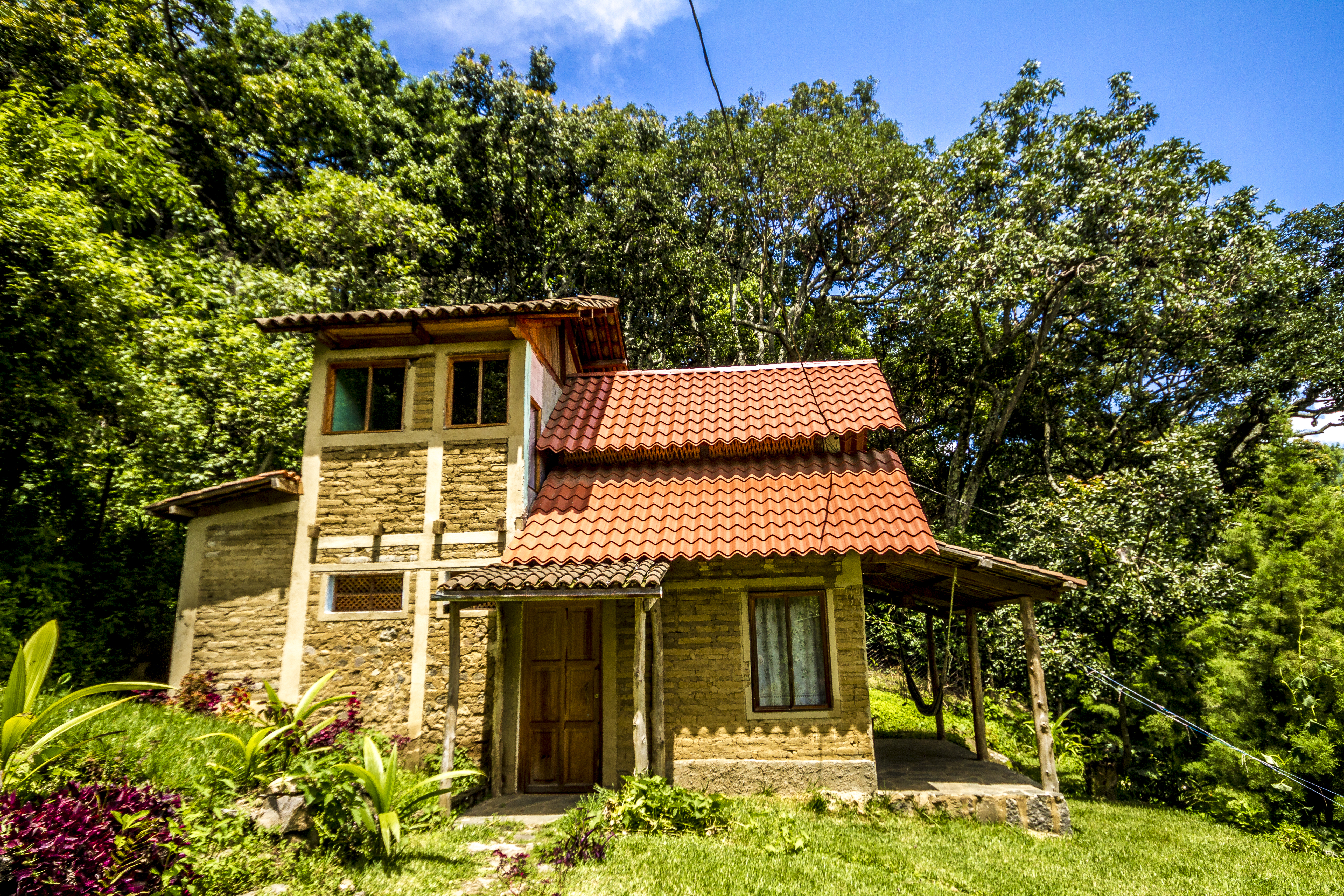 Ecological family bungalow Águila, Mayachik