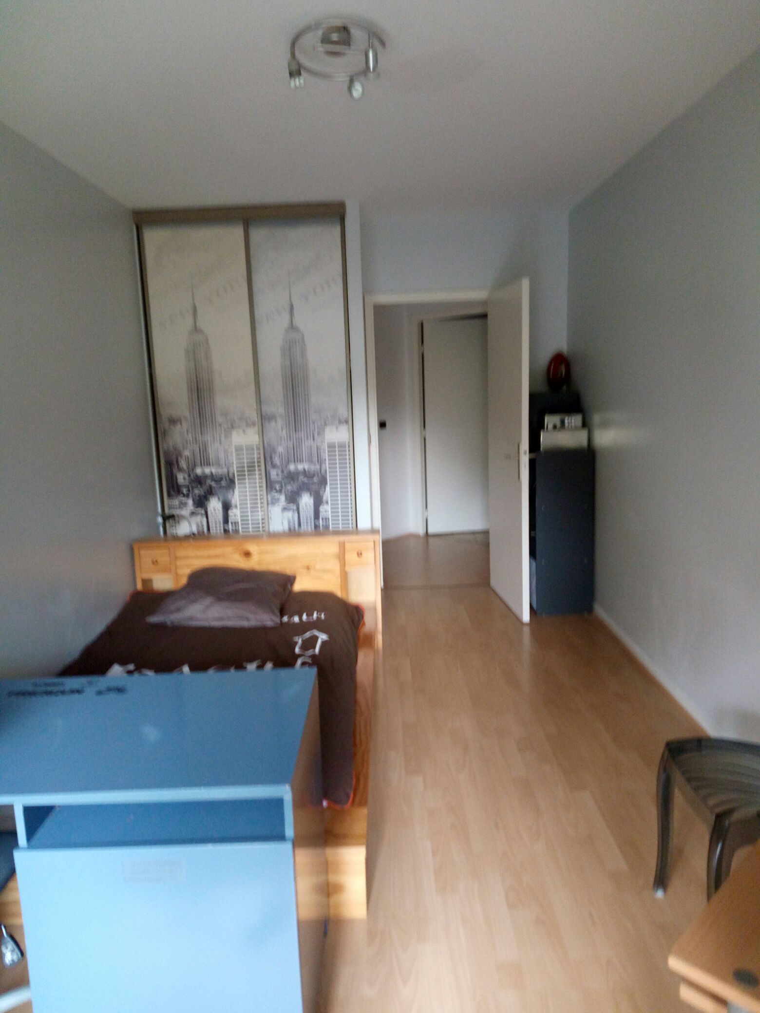 Single balcony room 500 m from grandes écoles