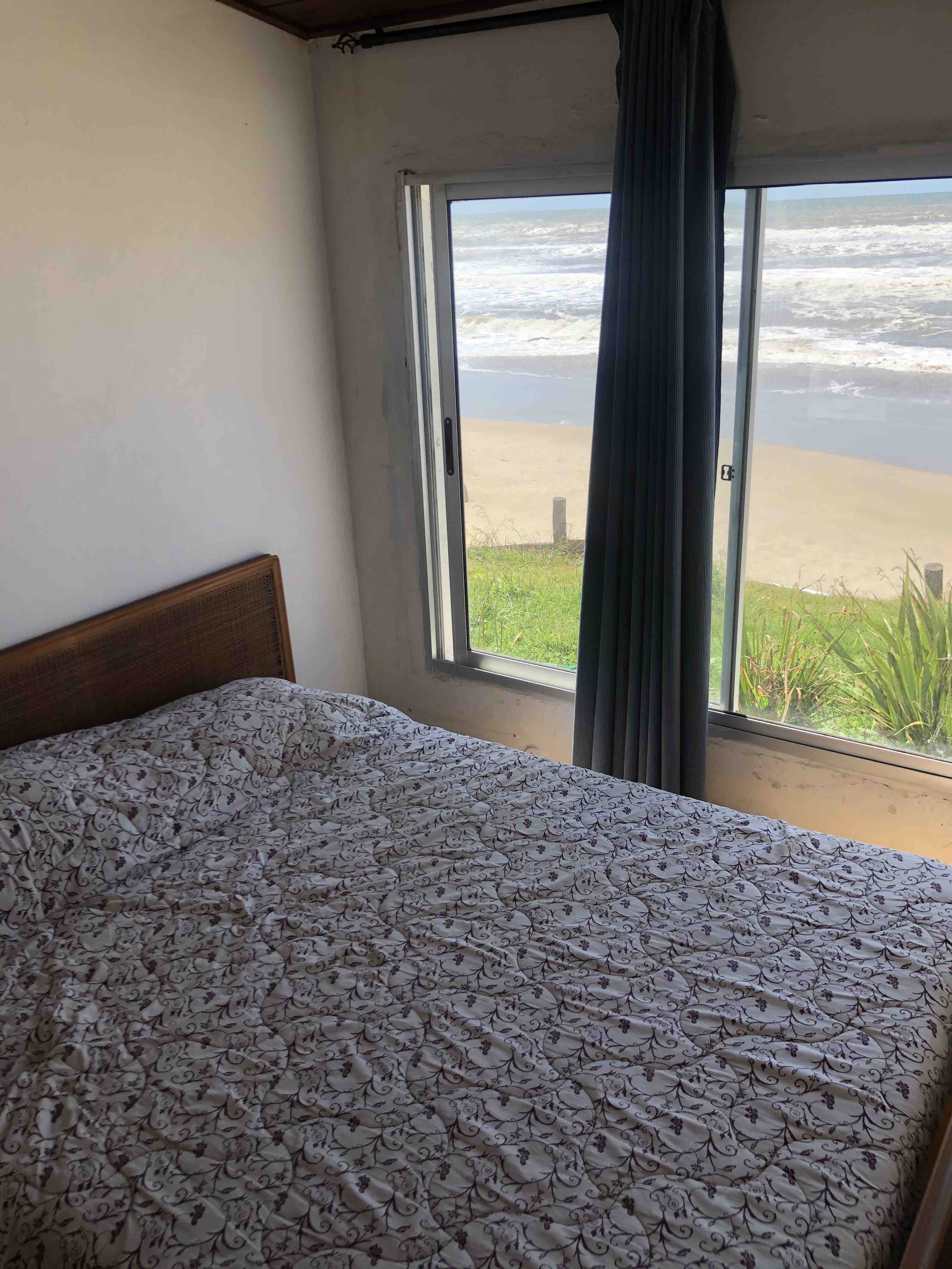 Comfortable oceanfront home