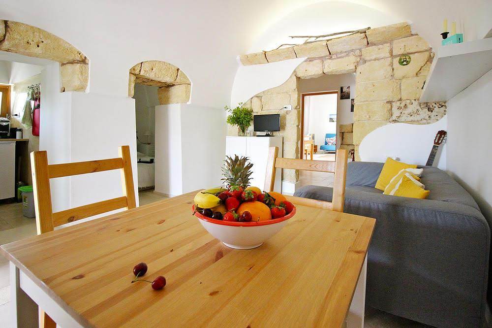 Villa with pool among the olive trees, near the sea