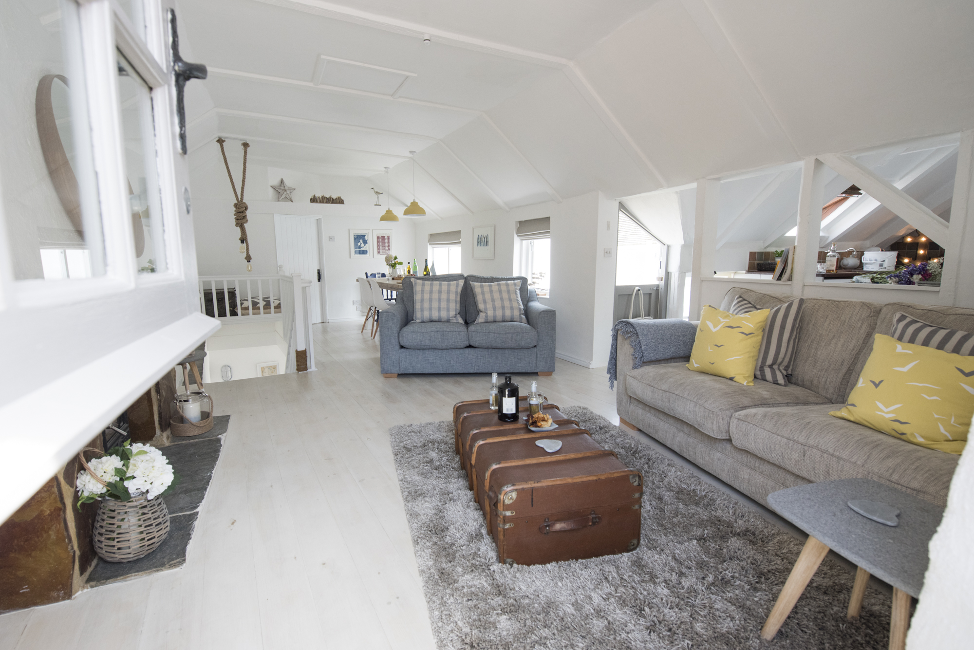 Creel Cottage, a cosy coastal Cornish delight