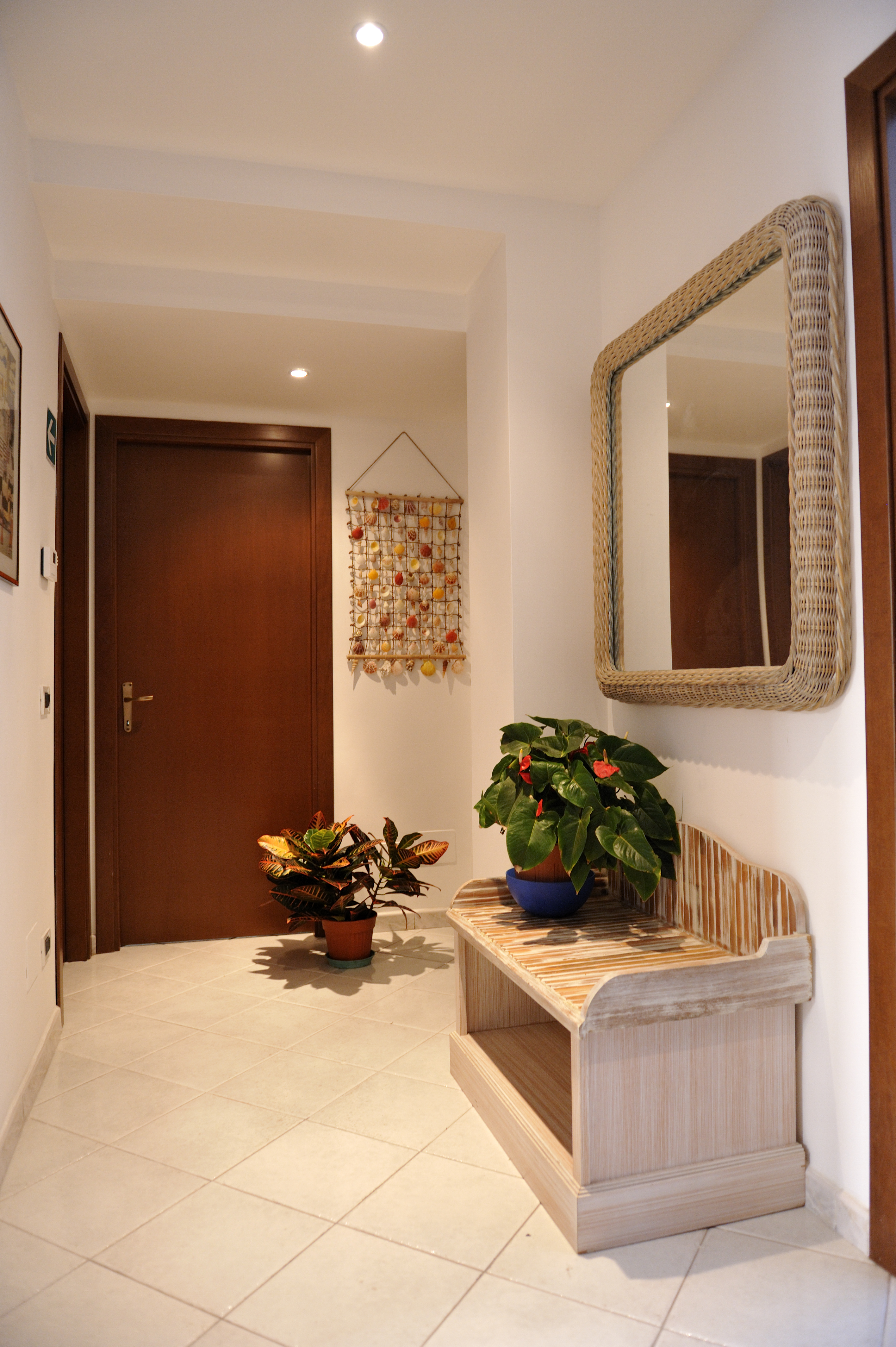 Rome and sea. Cozy apartment,train,garden parking. in X Ostia/Acilia, Rome