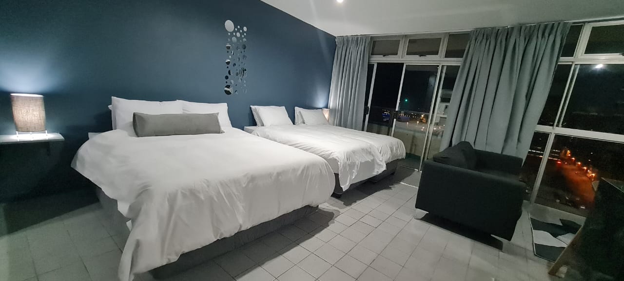 Beachfront selfcatering Deluxe Condominiums for Rent in Durban