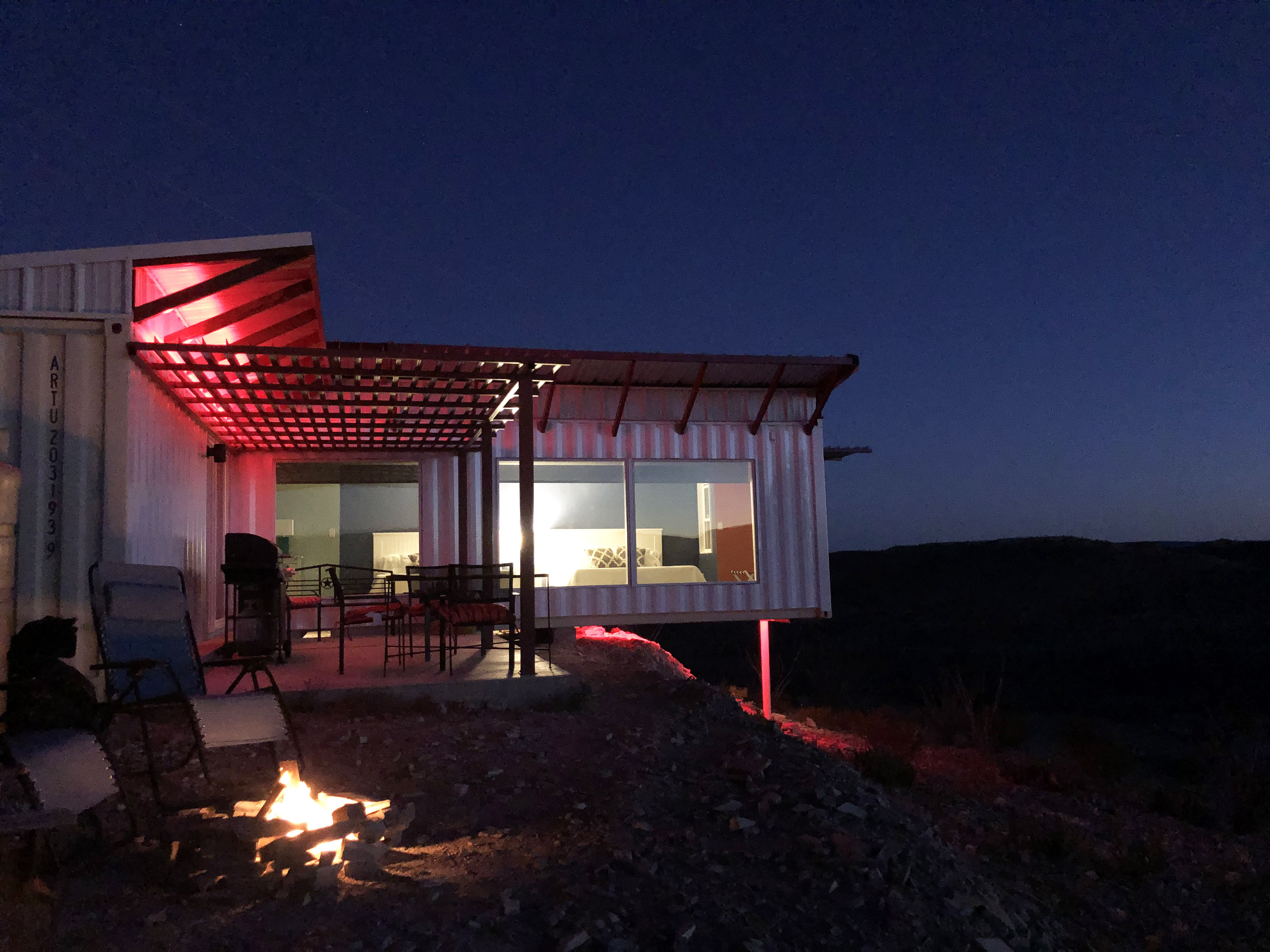 Fossil Knob Ridge -248: Ultra-Modern Container Hom