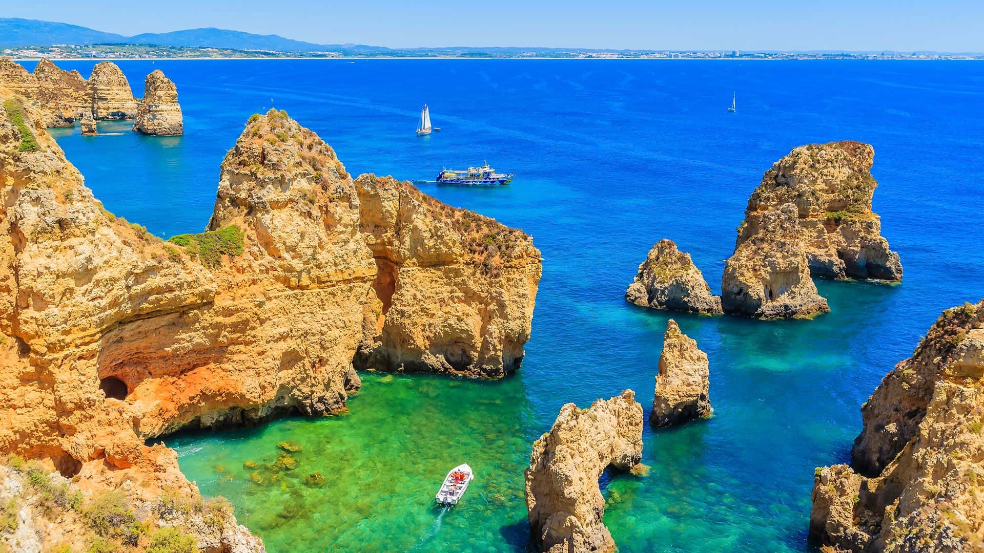 Lagos Villas & Vacation Rentals Luxury Retreats