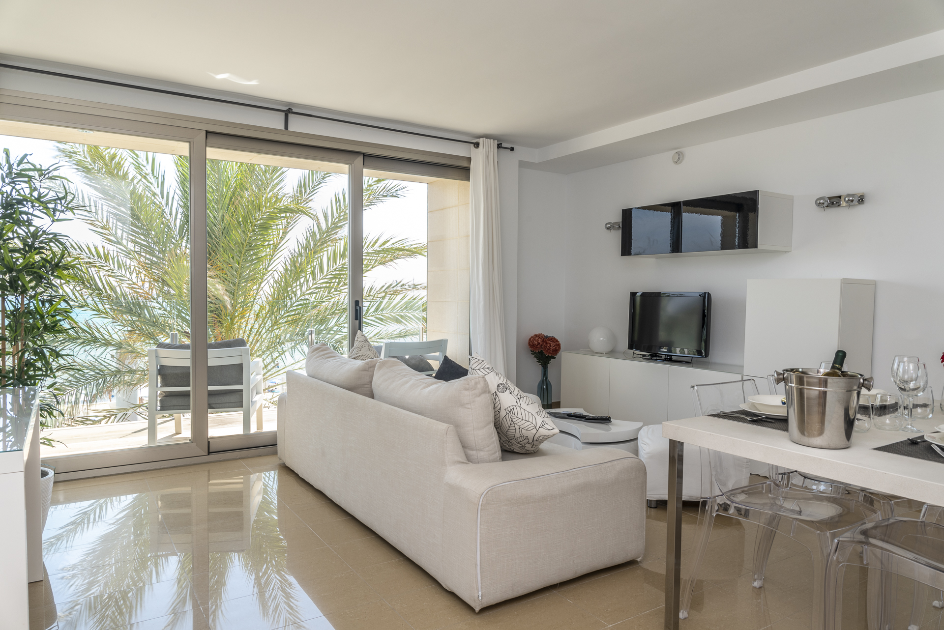Suite Quadruple 1ª linea de playa in Palma de Mallorca, Mallorca