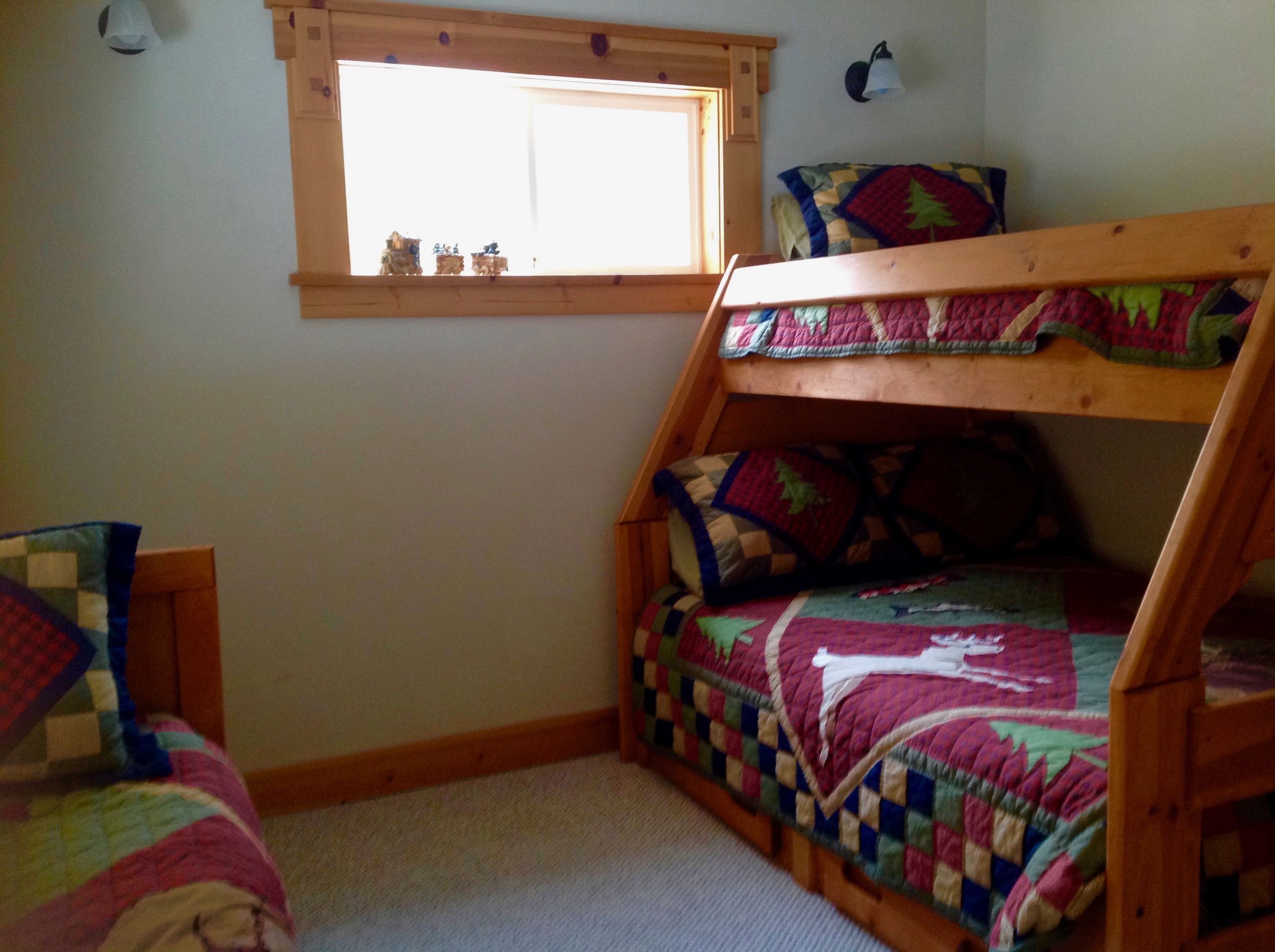 Cabin in the Woods. Cabins for Rent in Clio, California, United States