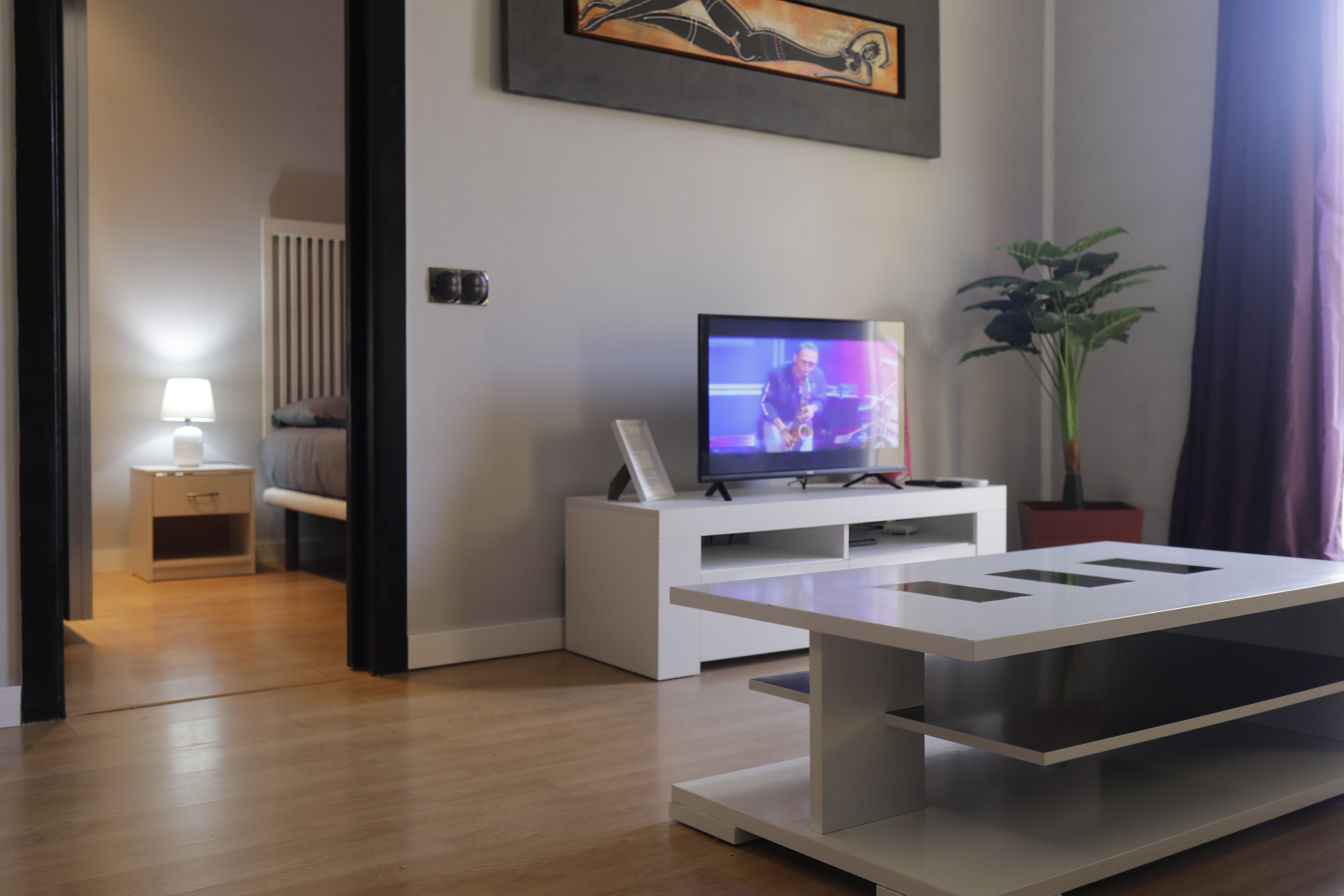 Modern & Centric Flat with Wi-Fi