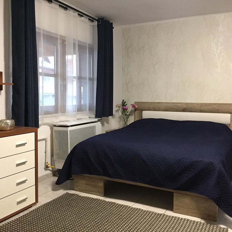 Freshly renovated apartment with separate entrance