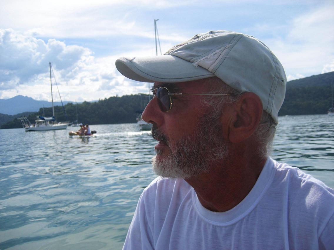 2 nights on a private anchored sailing yacht Airbnb