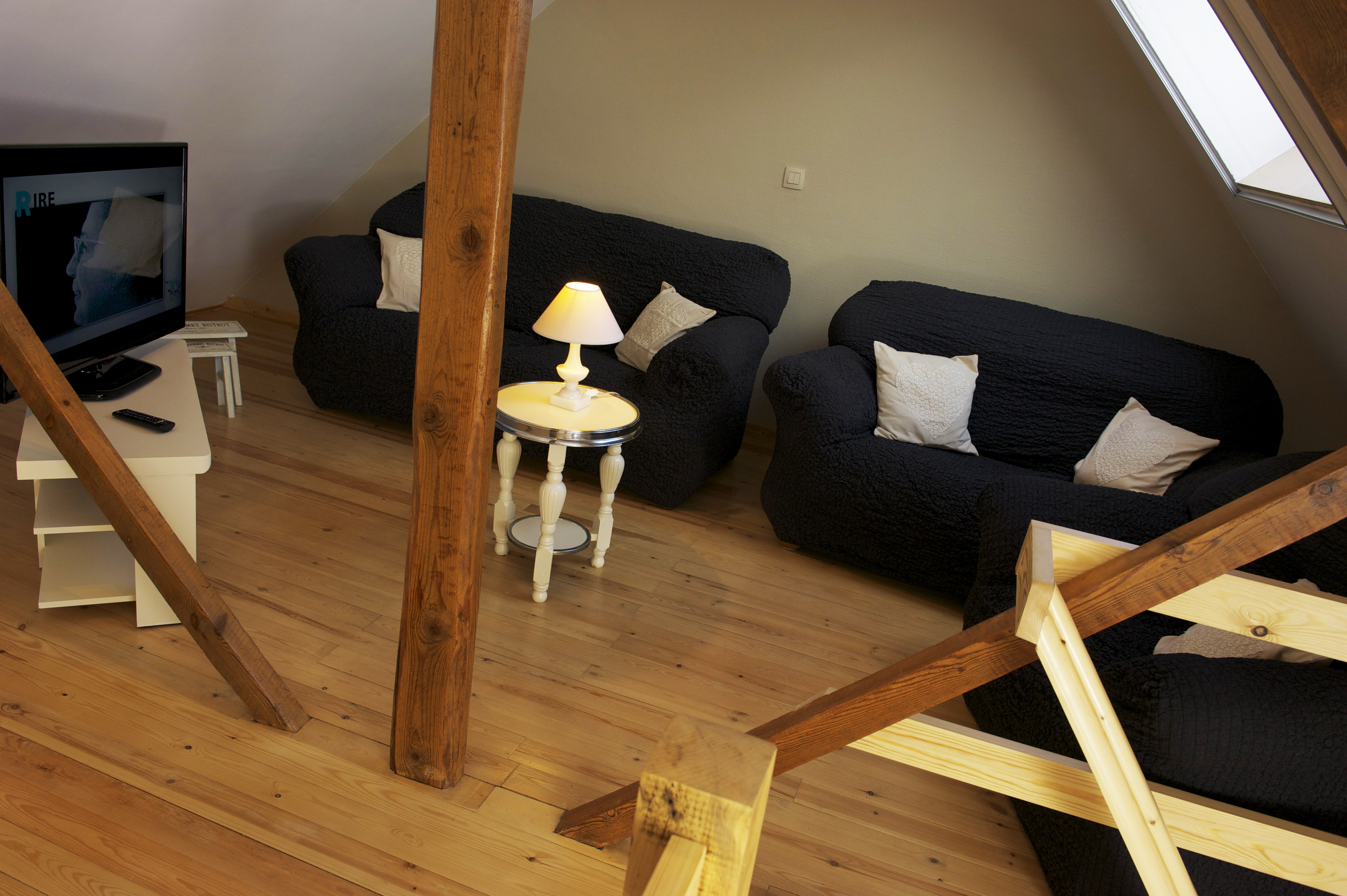 Gite Au Detour Du Trieu Houses For Rent In Pecq Region Wallonne Belgium