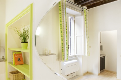 Charming studio apartment Fontana di Trevi