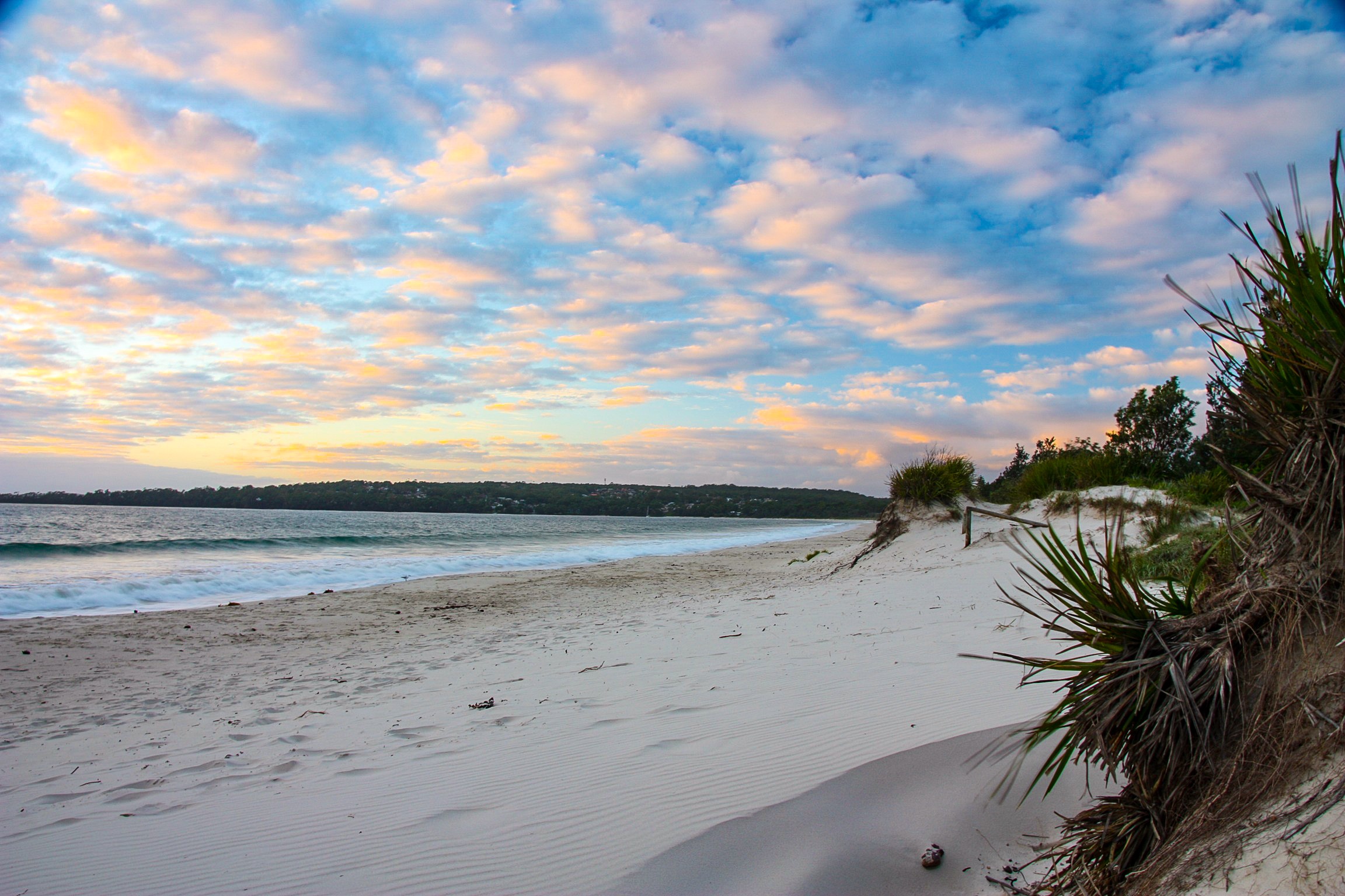 Bayswater Beach House Unit 1 Townhouses For Rent In Vincentia