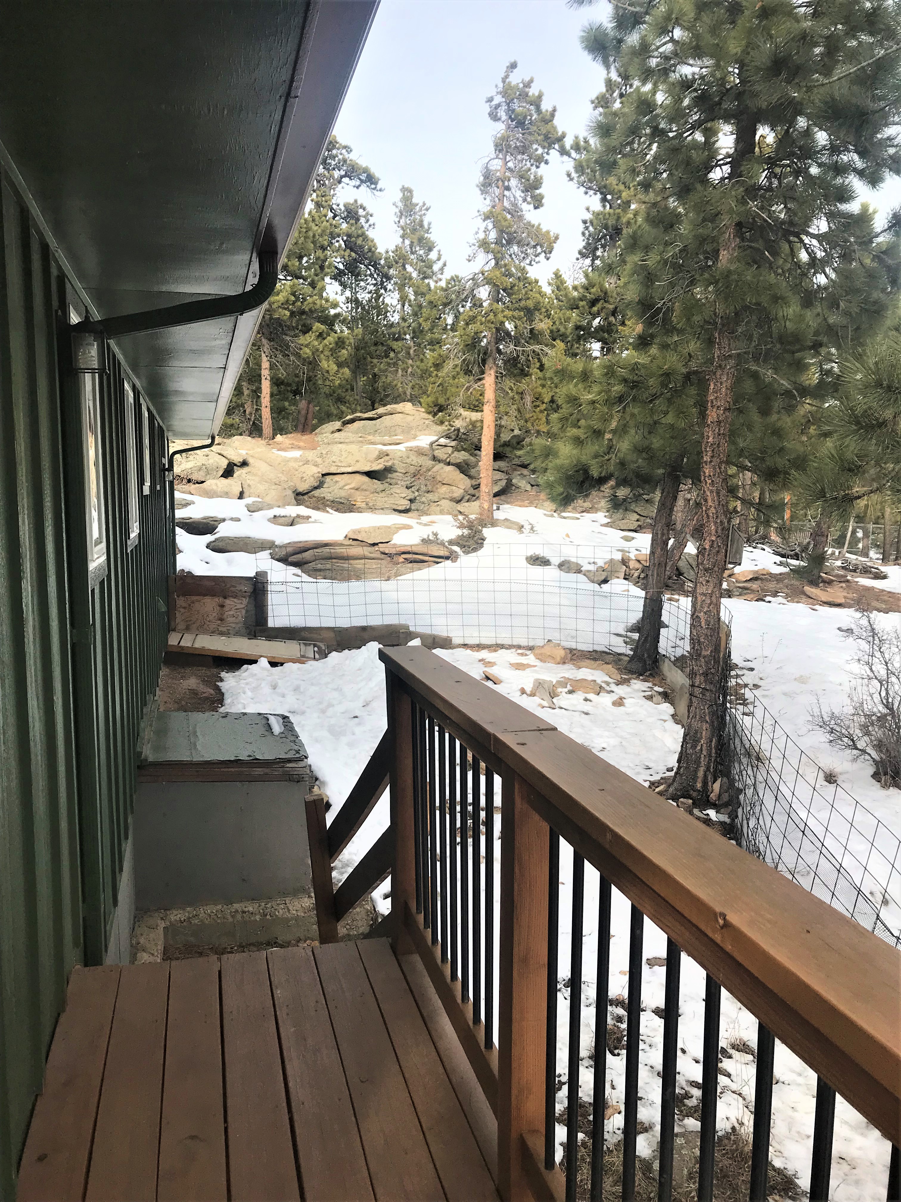 mosaic deck denver on Dog Friendly Mountain Mosaic Bungalow Houses For Rent In Golden Colorado United States