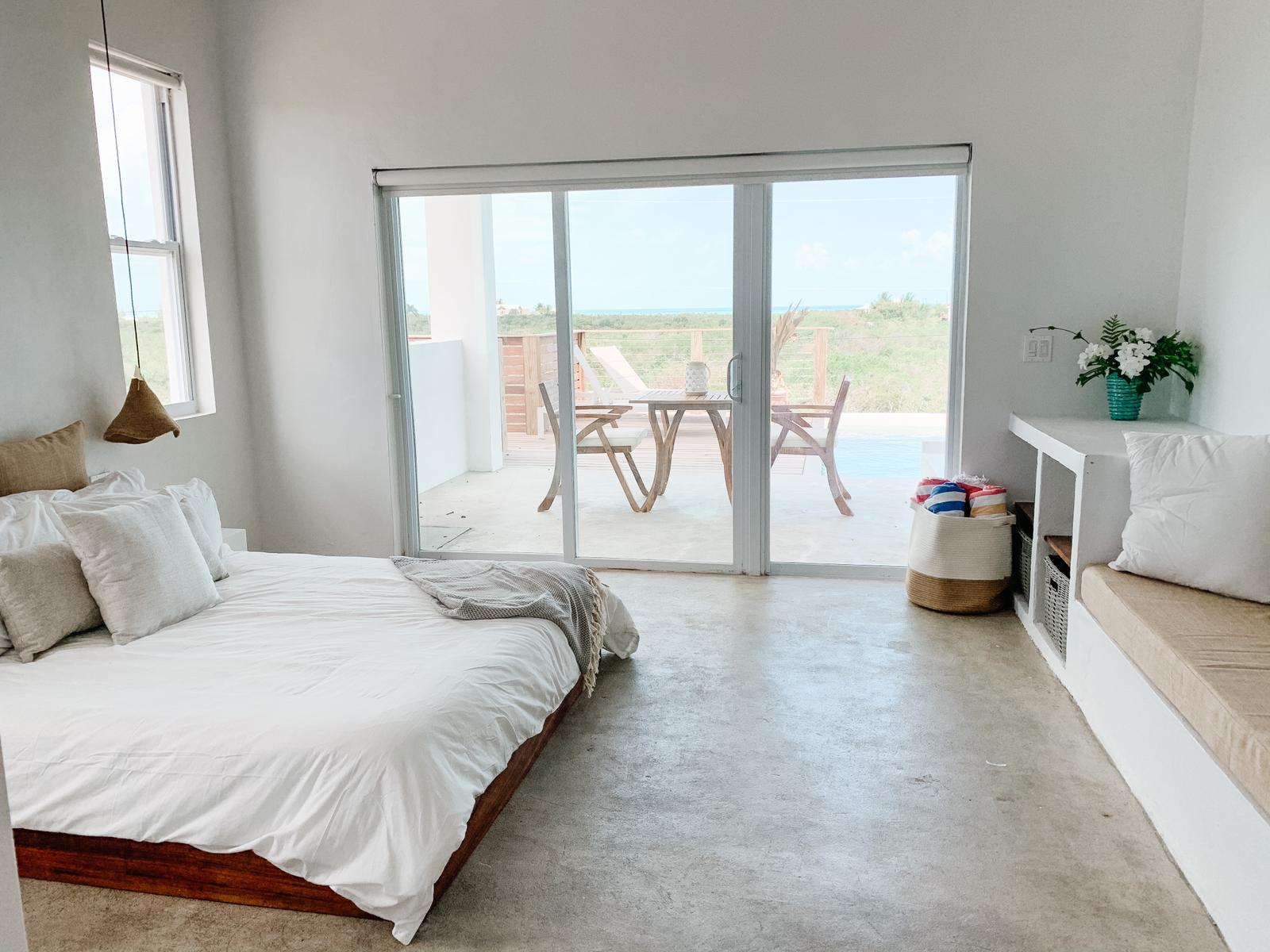 Ponciana House Pool Side Studio, Ocean View