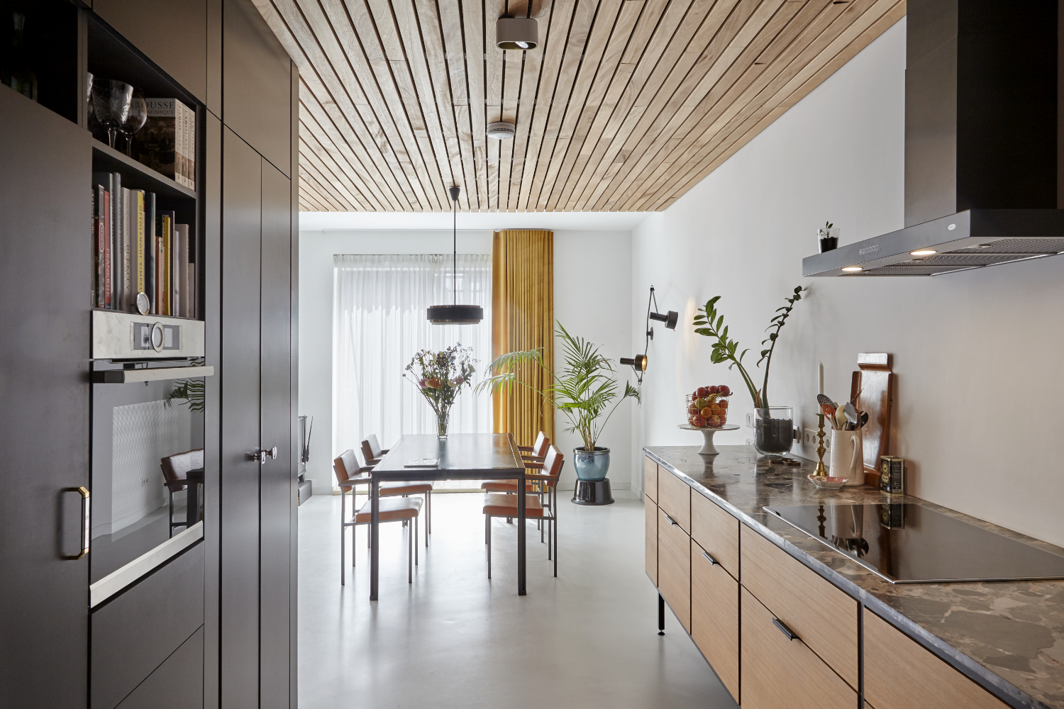 Spacious maisonette in trendy neighbourhood — Amsterdam stay