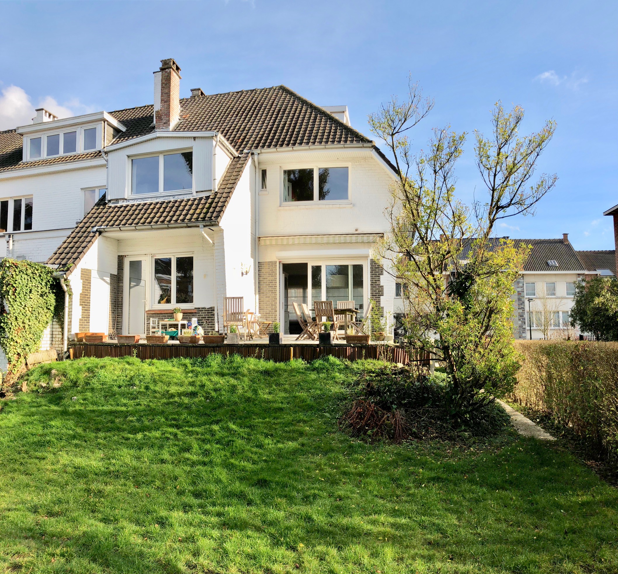 Nice Room in the Green Paradise of Woluwe Stpierre in Woluwe-Saint-Pierre, Brussels
