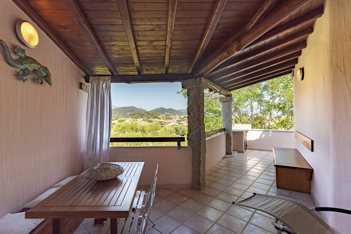 Loft with veranda, near town centre and the beach