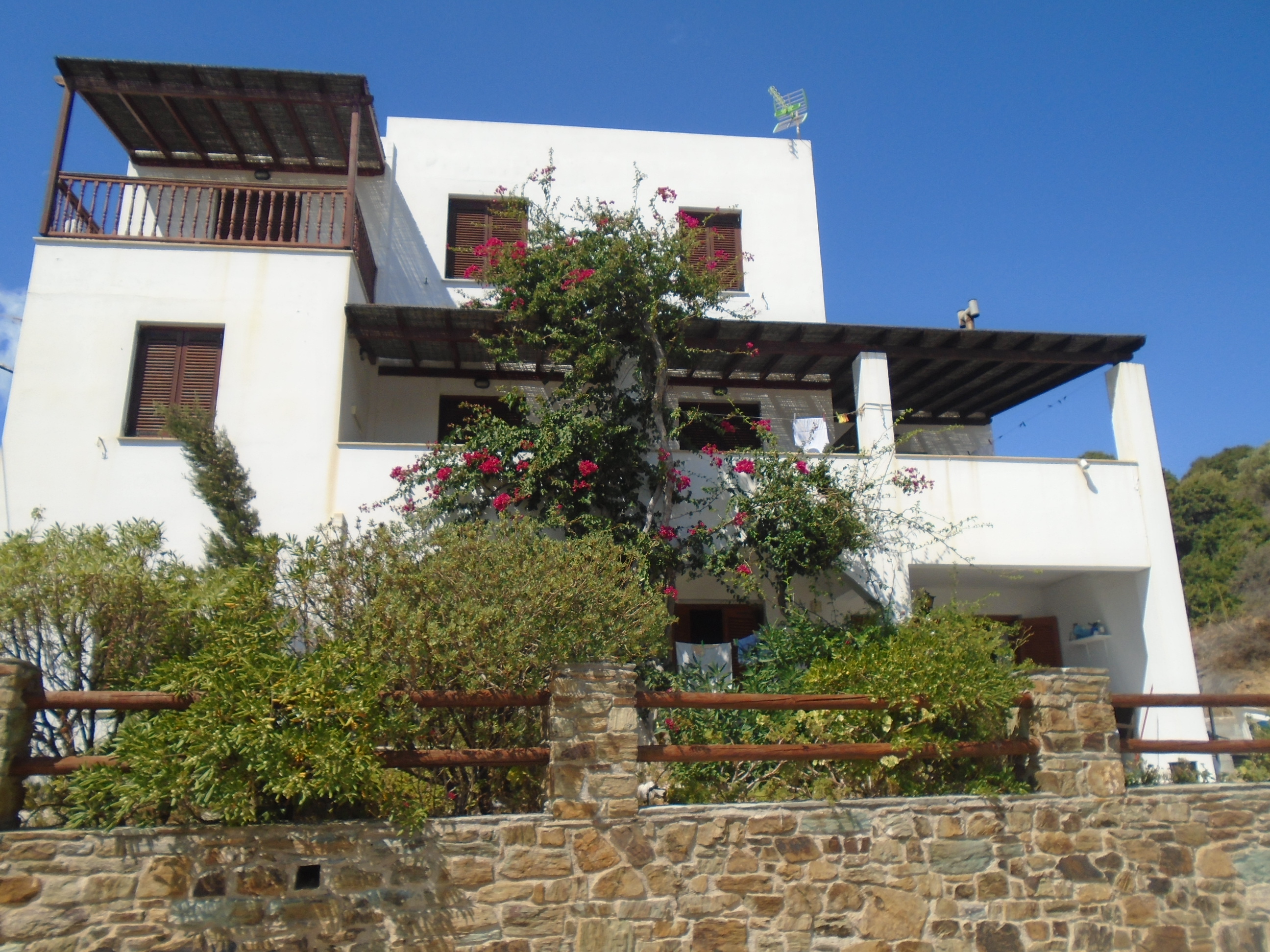 VILLA ATHINA