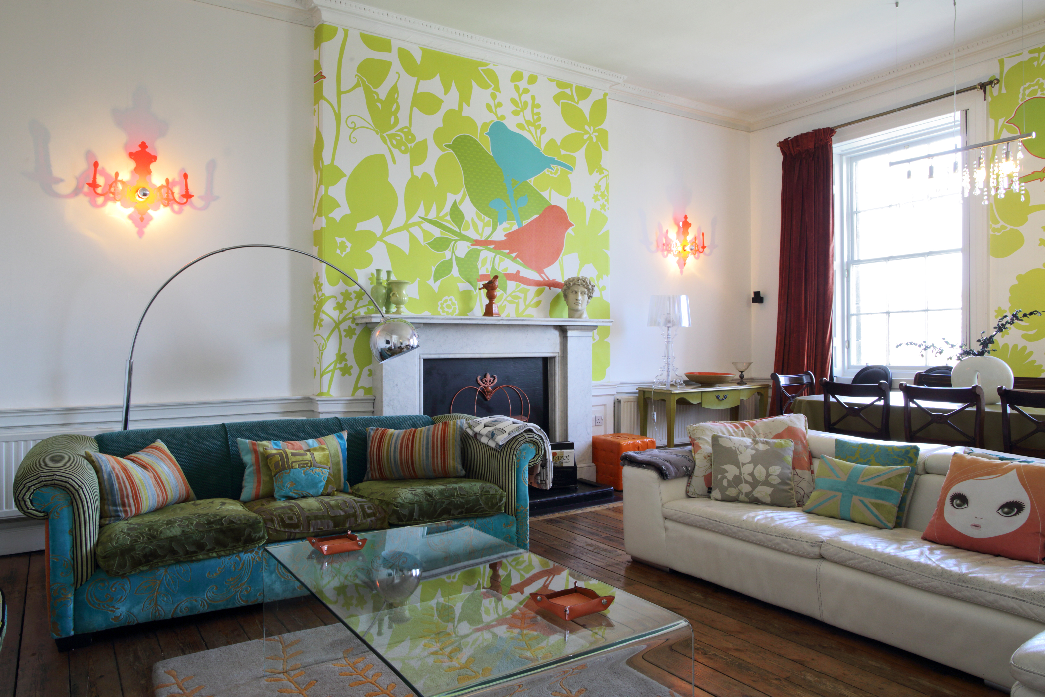 No19 The Apartment. Licence No: EH-70229-R in New Town West, Edinburgh