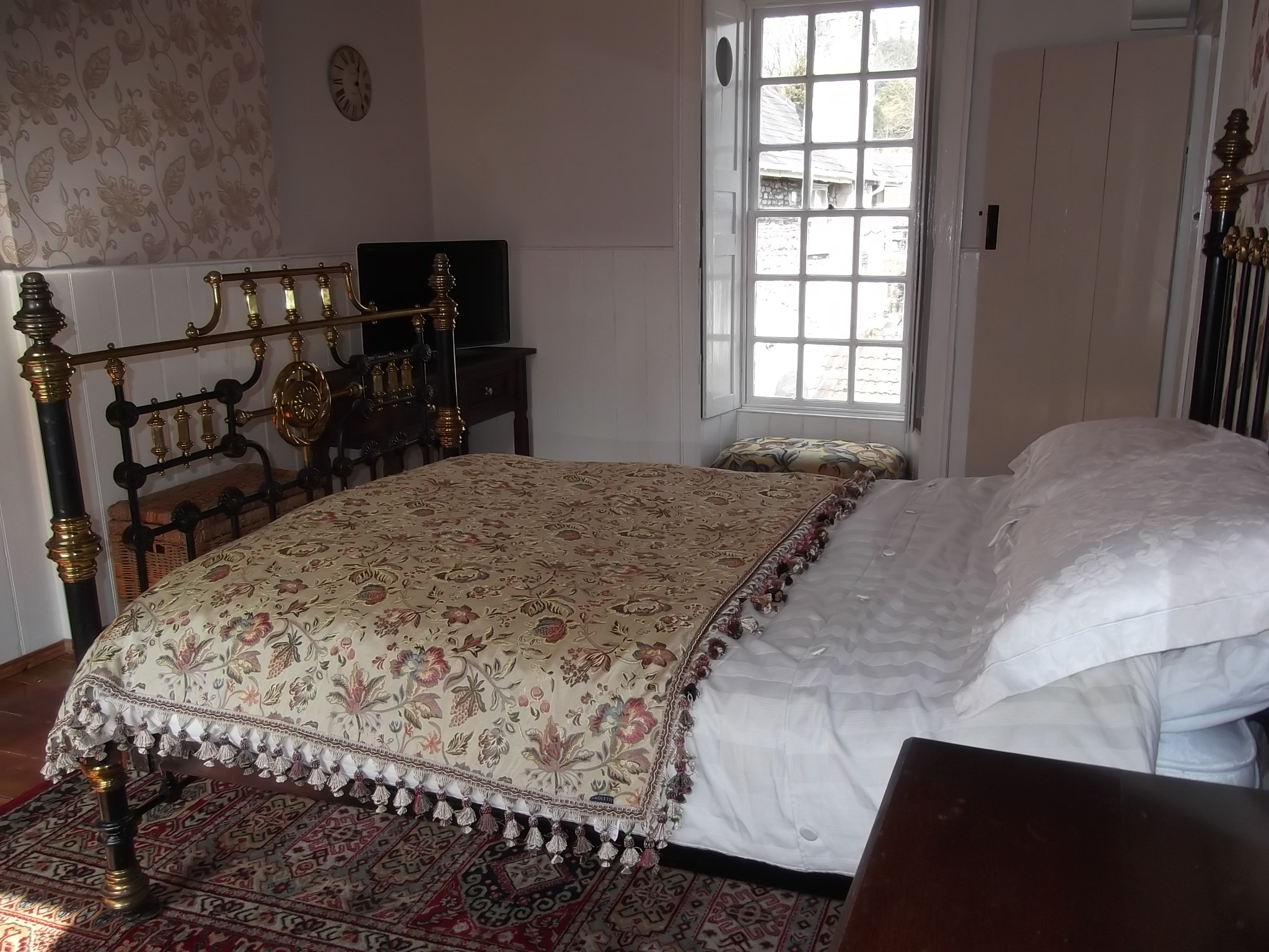 Private Annex to Manor Sleeps 6 Houses for Rent in Shepton Mallet