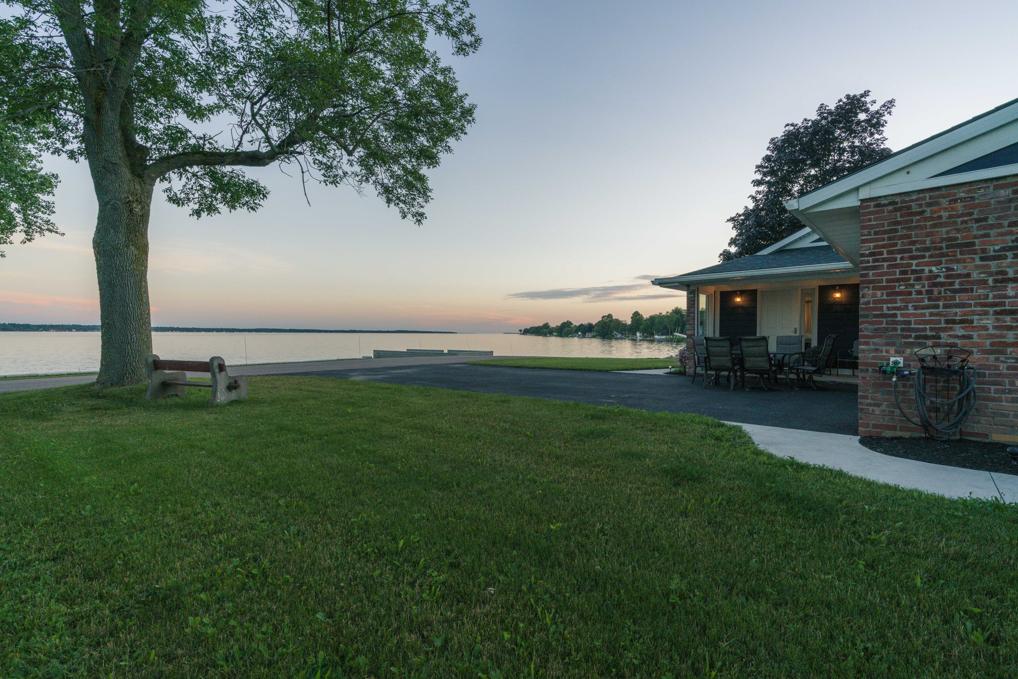 Waterfront Pt Salubrious Chaumont NY Sleeps 15 Houses for Rent in Chaumont, New York, United