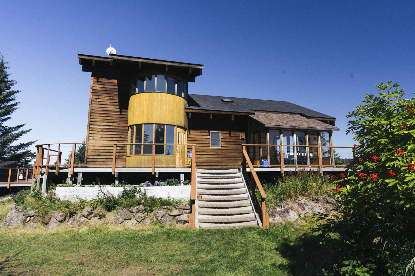 Smokey Bay Chalet on Hesketh Island Chalets for Rent in Homer, Alaska