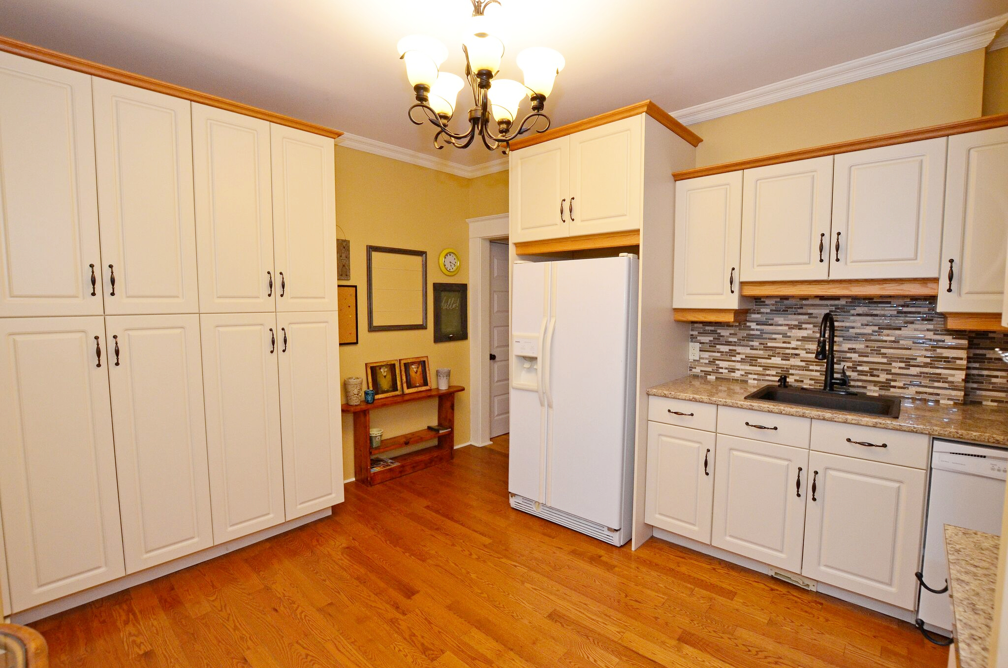 Weldon House your home in downtown Moncton! Houses for Rent in