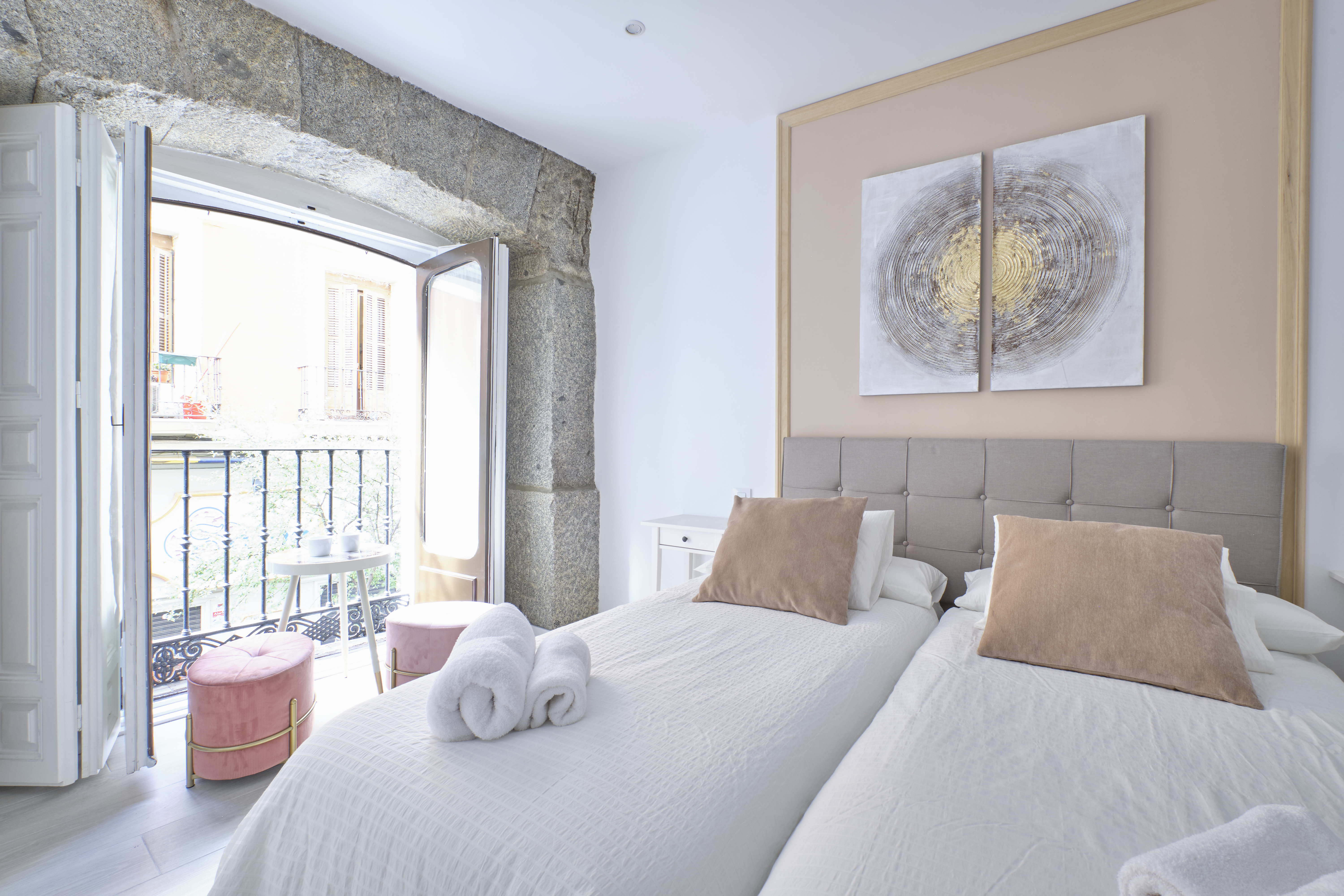 ** Study Center Plaza Mayor-Sol Wifi-A/C**