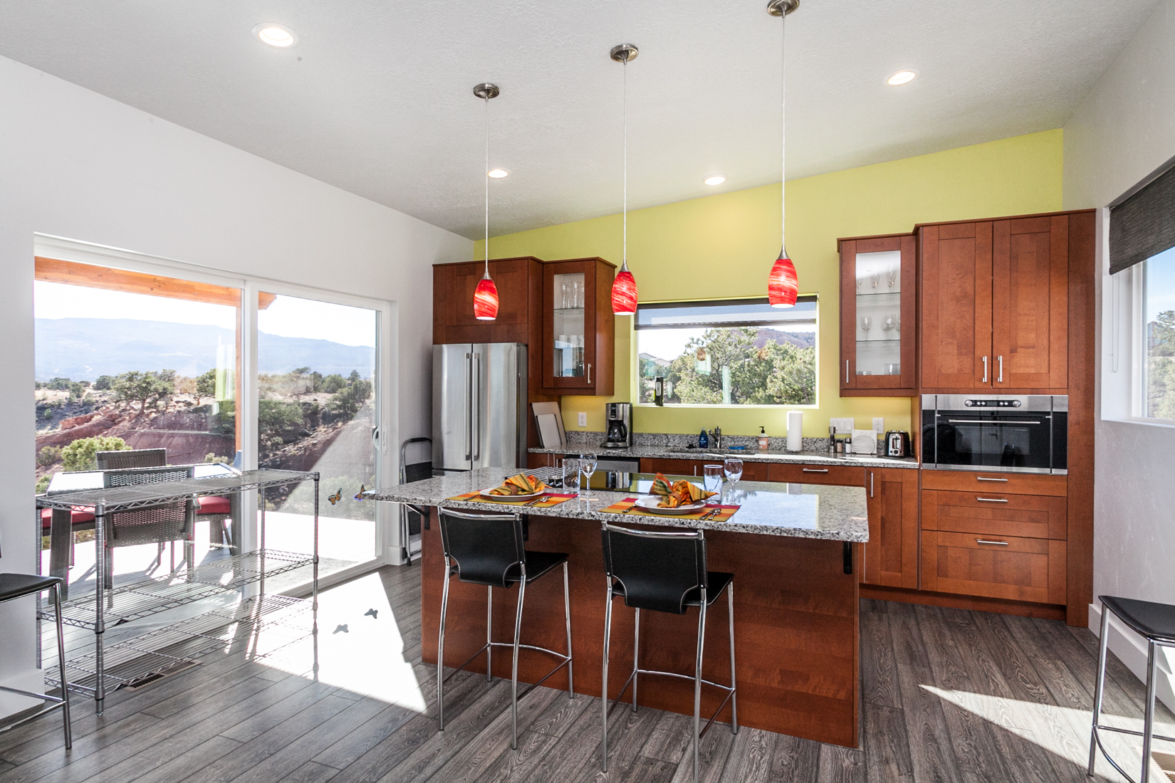 Cozy New Home with Breathtaking Views and More Houses for Rent in