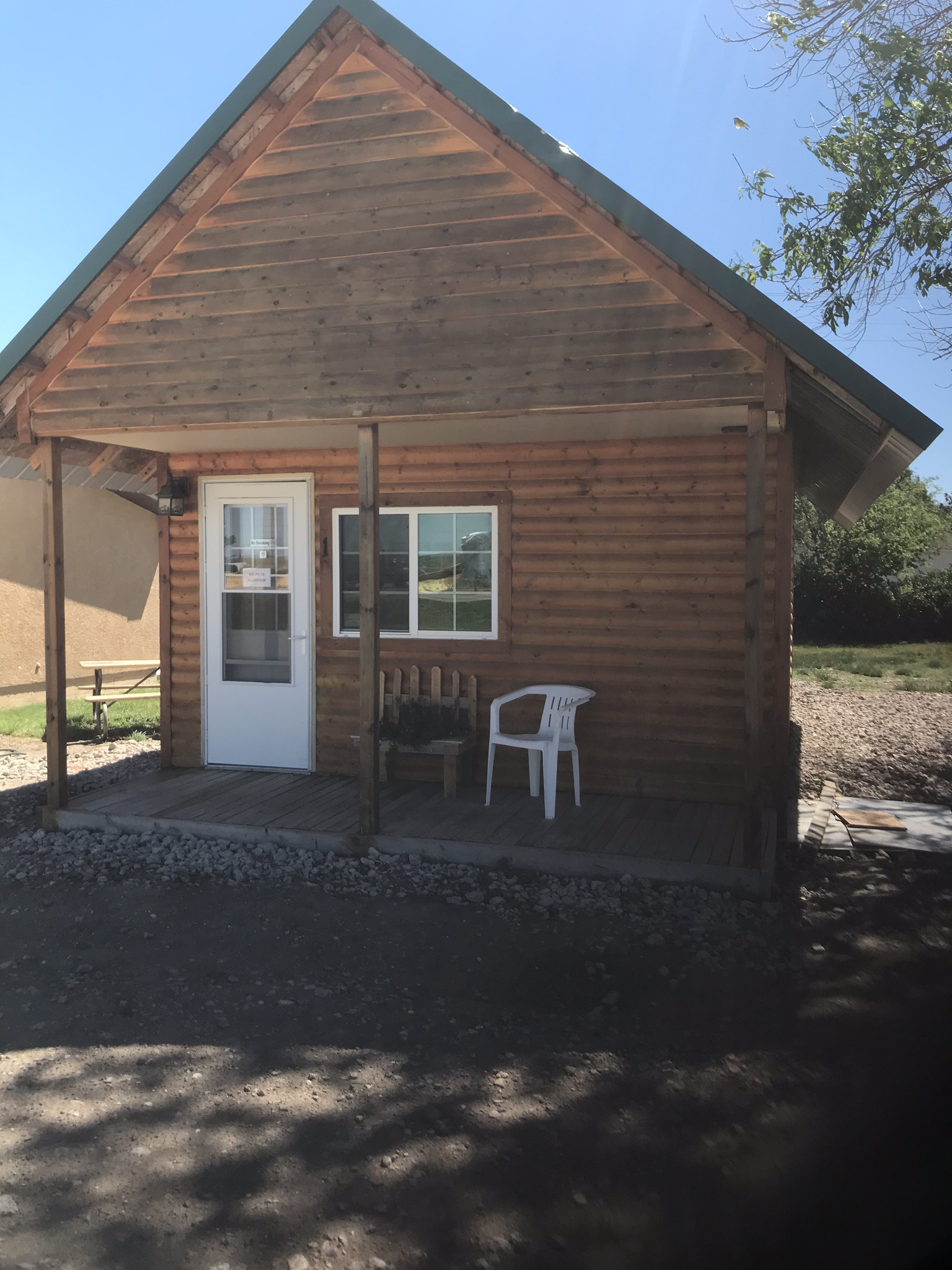 Cabin Stop and Stay Tiny houses for Rent in Hayes Center, Nebraska