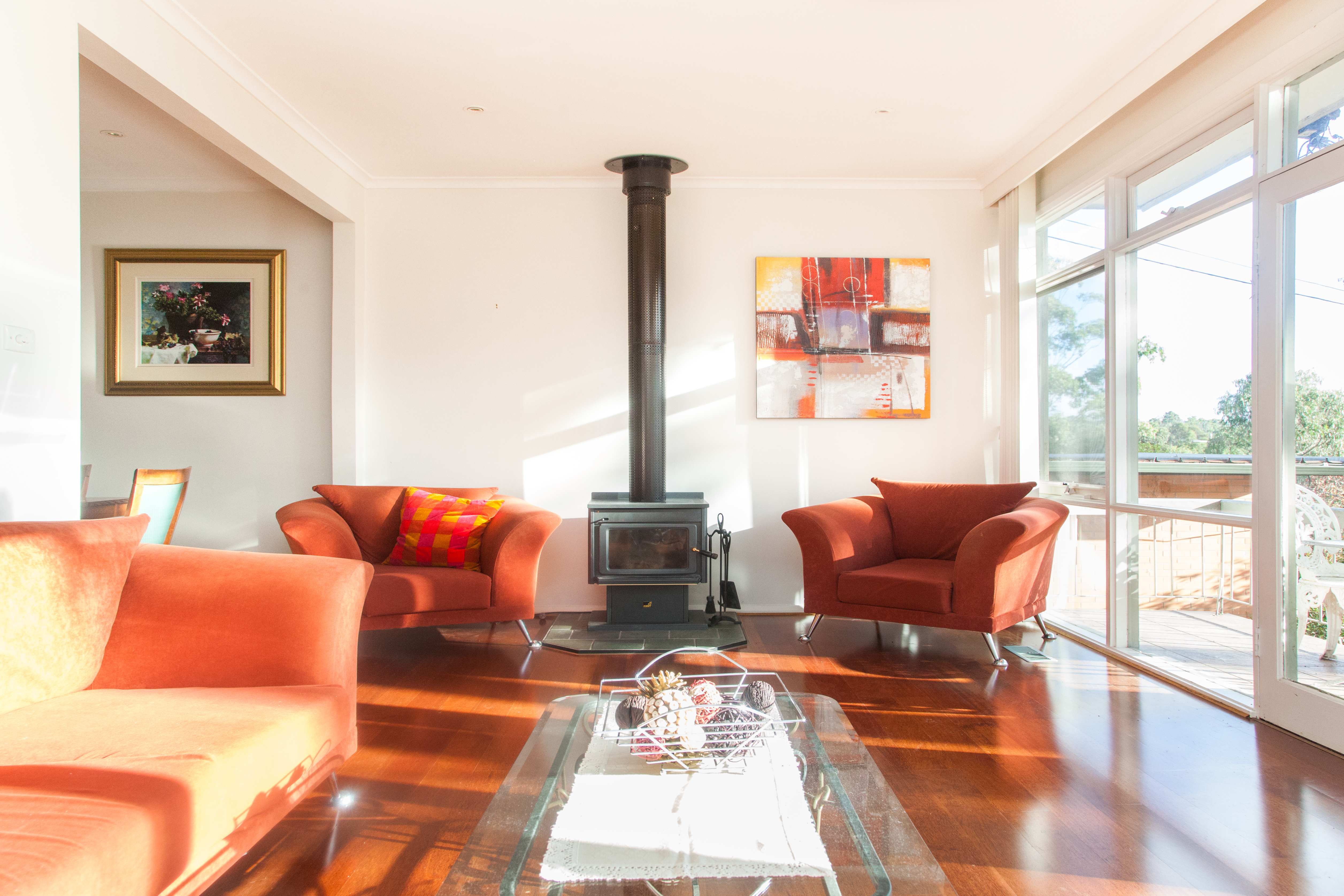 Warm, Bright & Sunny Home in Banyule, Melbourne