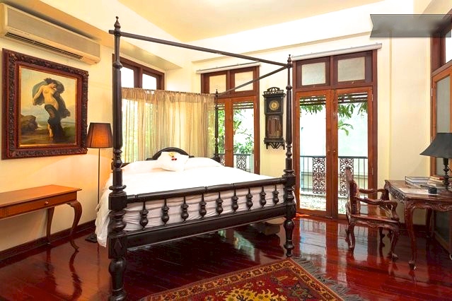 Tranquil Large Entire Floor w/ Free Transfer, Siam in Parthum Wan, Bangkok