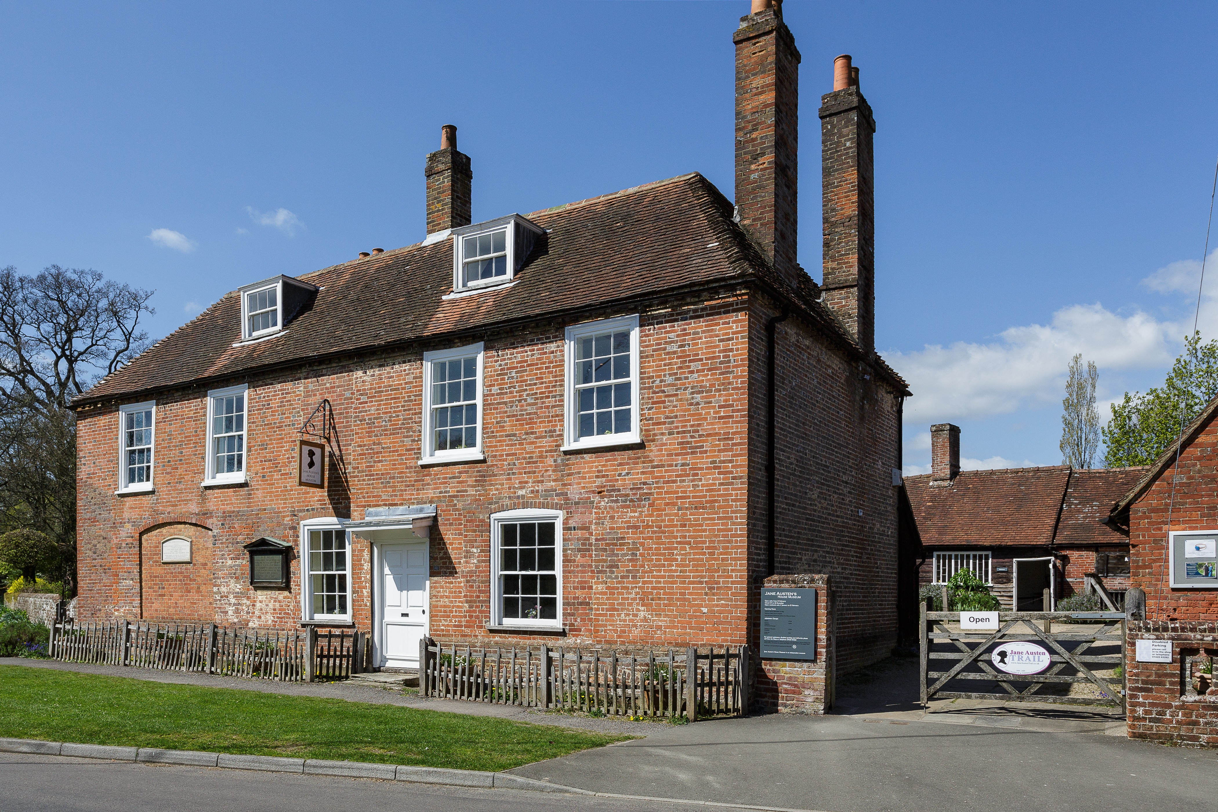 Accogliente Cottage Nel Villaggio Di Jane Austen Accogliente Cottage Nel Villaggio Di Jane Austen